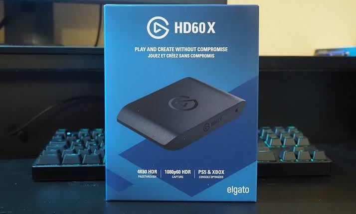 Elgato HD60 X - Stream and Record in 1080p60 HDR10 or 4K30 with Ultra-low Latency on PS5|Pro, PS4|Pro, Xbox Series X/S, Xbox One X|S, Nintendo Switch 2, in OBS and More, Works with PC and Mac - Customer Photo 1