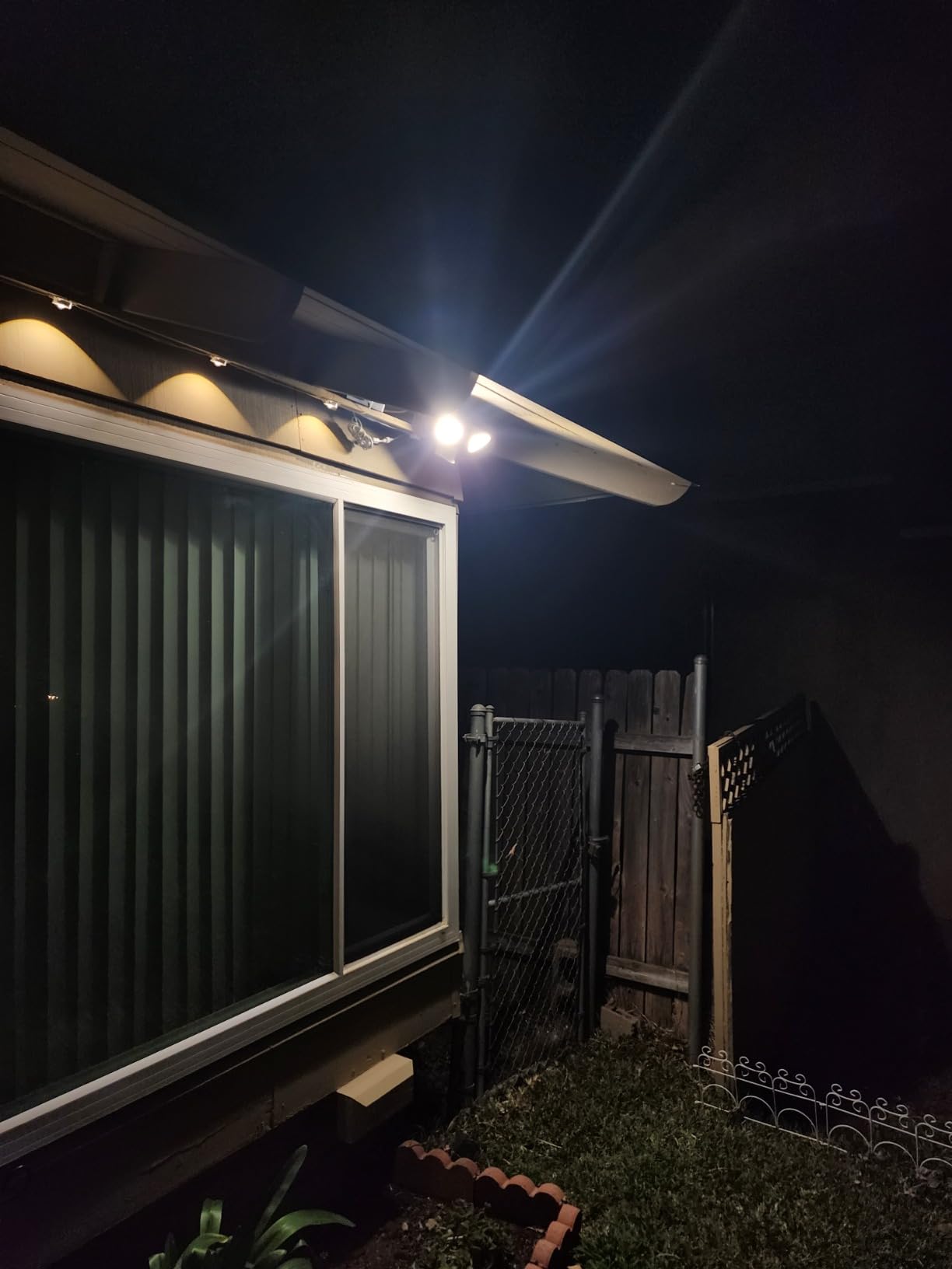 LUTEC 32W 3500 Lumen LED Security Lights Motion Sensor Light Outdoor, 5000K Daylight, IP65 Waterproof, Dusk to Dawn, Hardwired Motion Detector Flood Light for Garage, Yard, Porch-Black - Customer Photo 1