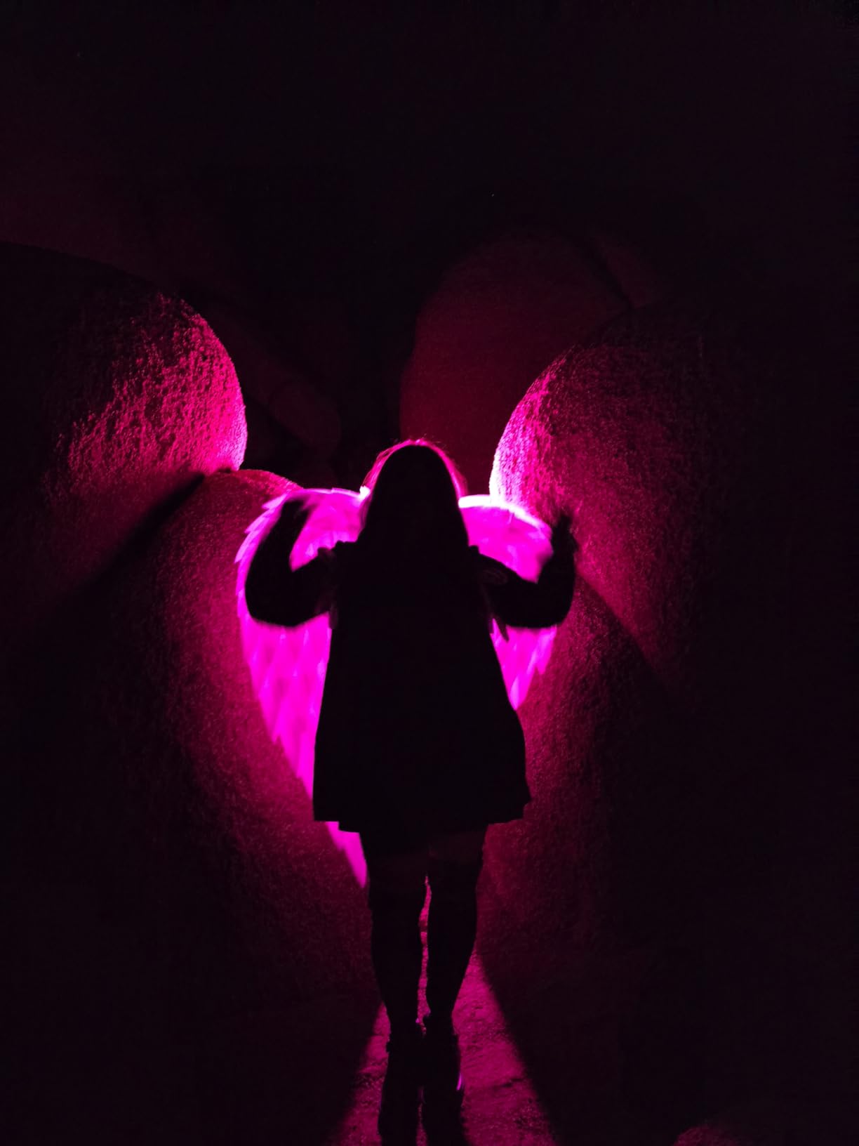 ULANZI VL119 Handheld Light Wand, 360 Degree RGB LED Video Light Stick for Photography, 3300mAh Rechargeable Tube Light for Video Shooting, 2500-9000K Dimmable Camera Light with LCD Customer Review ULANZI VL119 Handheld Light Wand, 360 Degree RGB LED Video Light Stick for Photography, 3300mAh Rechargeable Tube Light for Video Shooting, 2500-9000K Dimmable Camera Light with LCD - Customer Photo 1