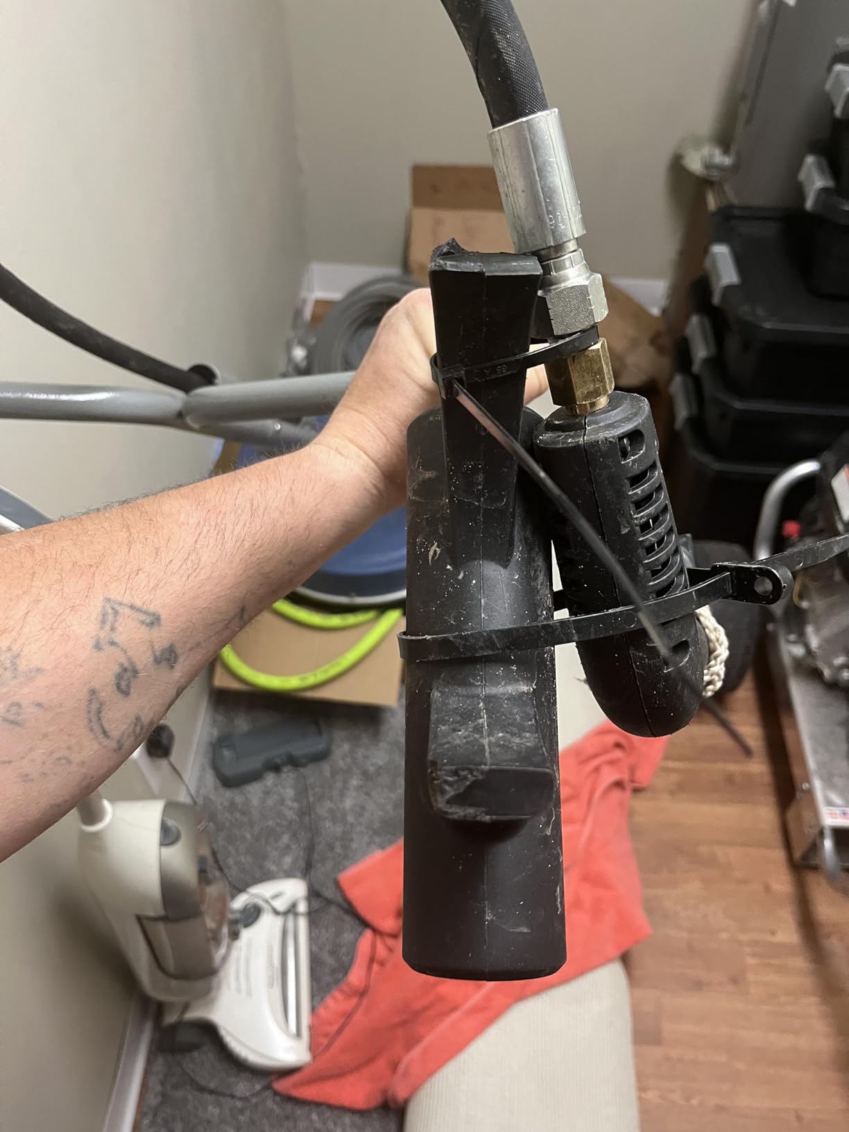 MEKOH Pressure Washer Surface Cleaner 20'', 4500PSI Power Washer Surface Cleaner Attachment with Wheels, Pressure Washer Accessory for Driveway Sidewalk Curb Deck Patio Cleaning, 3/8'' Quick-Connect - Customer Photo 1