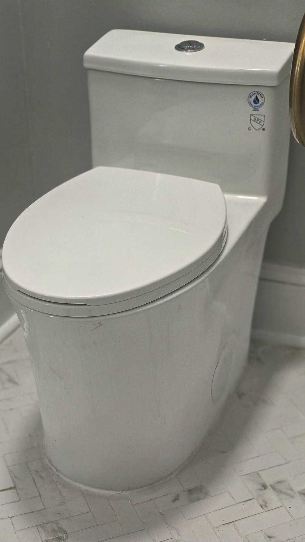 HOROW T0338W Compact One Piece Toilet with Comfort Chair Seat ADA Height 17.3
