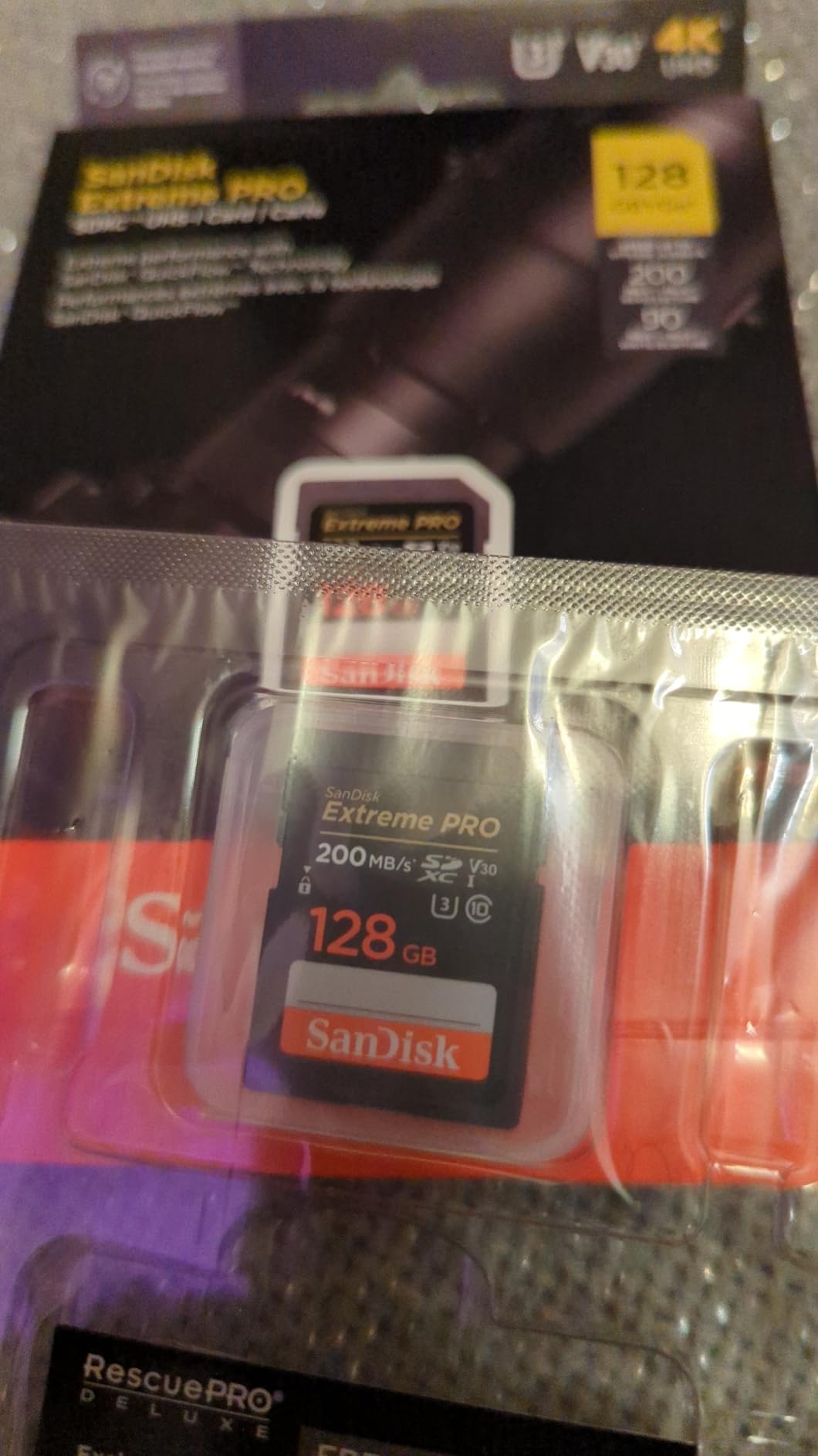 SanDisk 1TB Extreme PRO SDXC UHS-I Memory Card - C10, U3, V30, 4K UHD, SD Card - SDSDXXD-1T00-GN4IN - Customer Photo 2