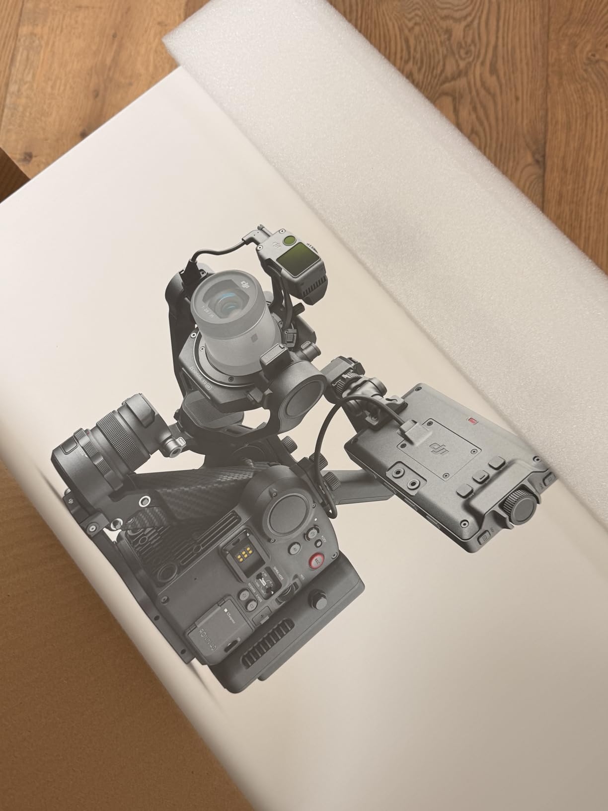 DJI Ronin 4D-6K, 4-Axis Stabilization Full-Frame Gimbal Camera, 6K/60fps Internal ProRes RAW - Customer Photo 2