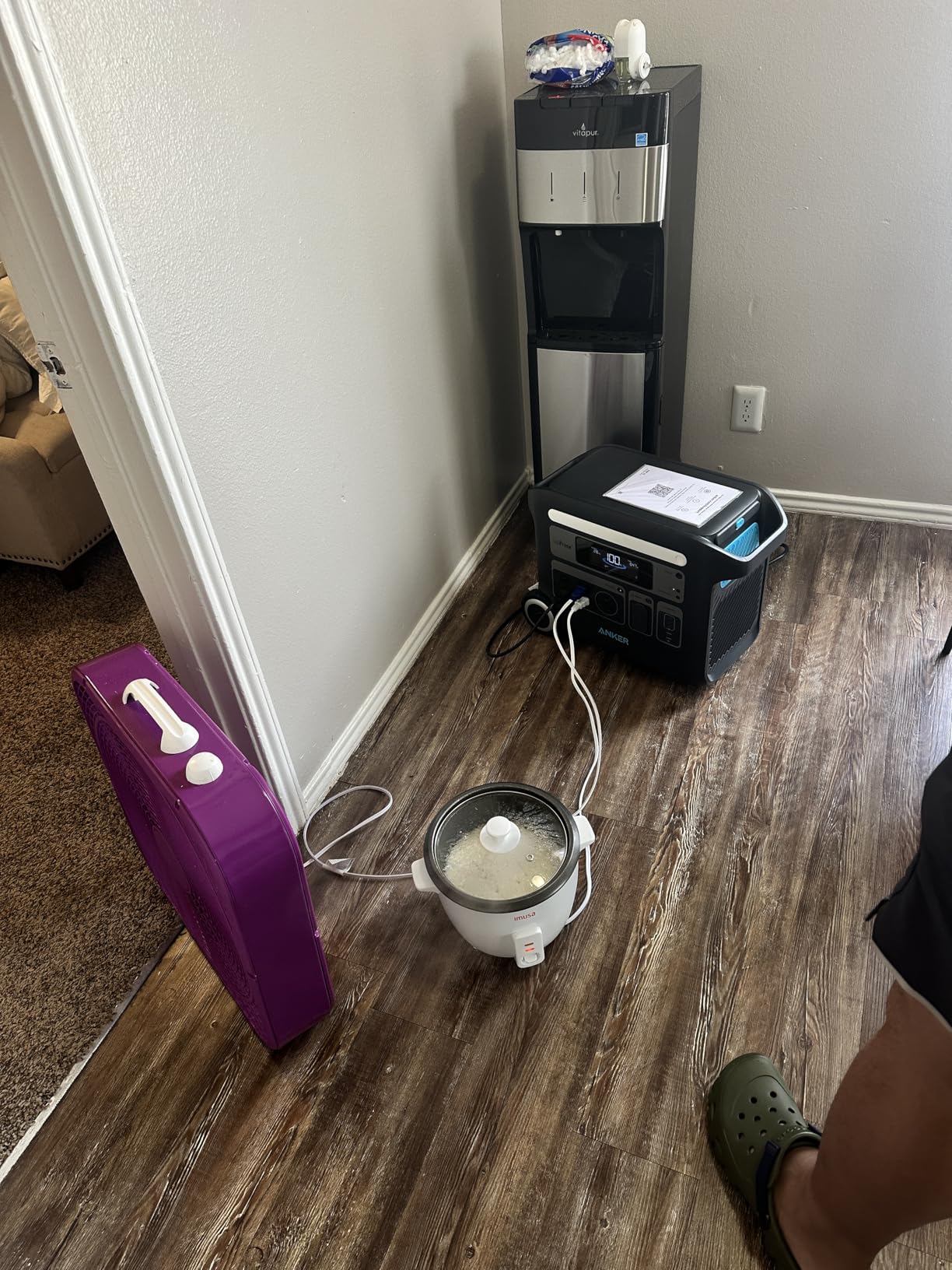 Anker SOLIX F2000 Portable Power Station, Powerhouse 767, 2400W Solar Generator, GaNPrime Battery Generators for Home Use, LiFePO4 Power Station for Outdoor Camping, and RVs (Solar Panel Optional) - Customer Photo 2