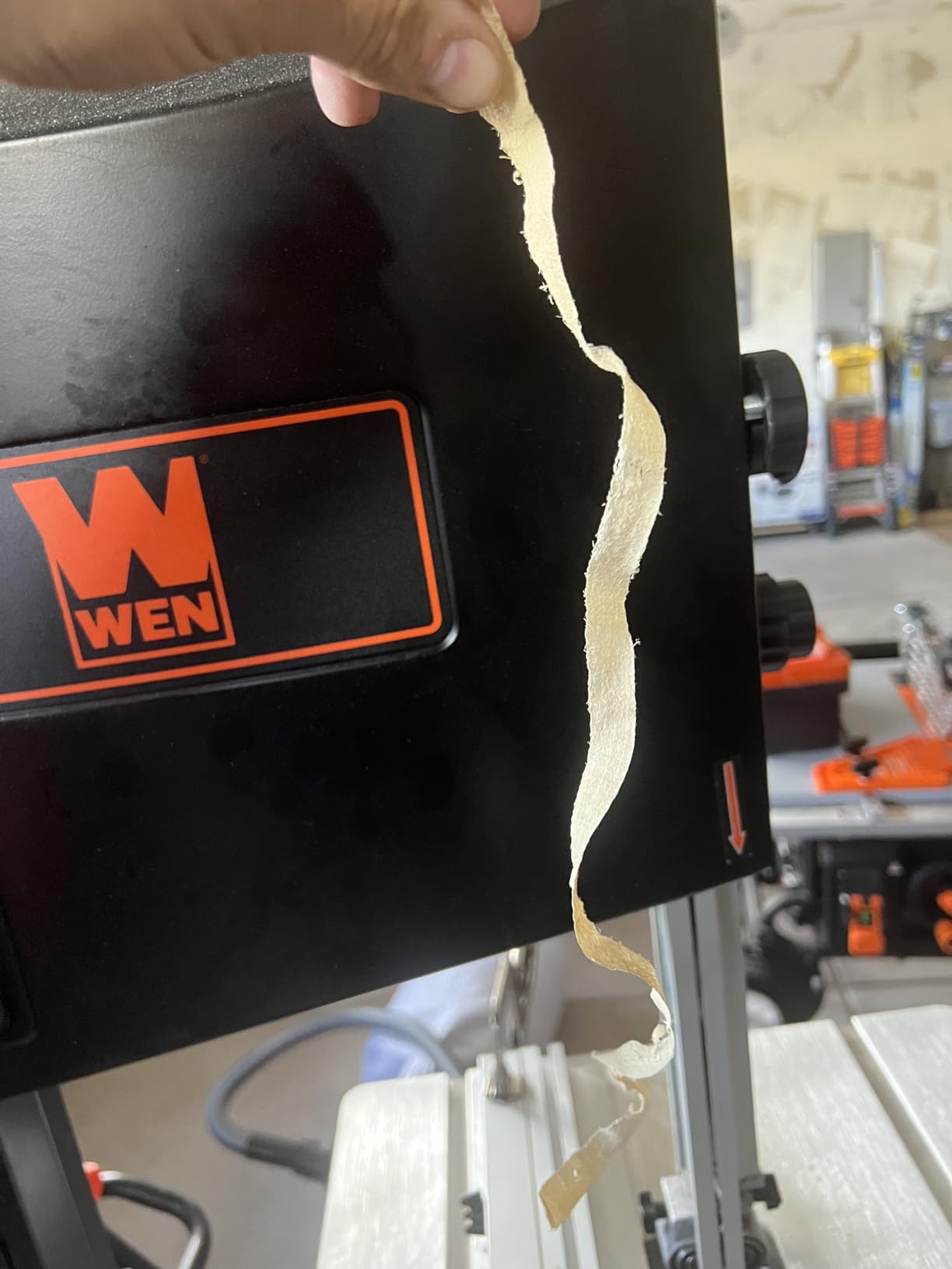 WEN (BA1487) Band Saw with Stand,Two-Speed,Black,14-Inch - Customer Photo 2