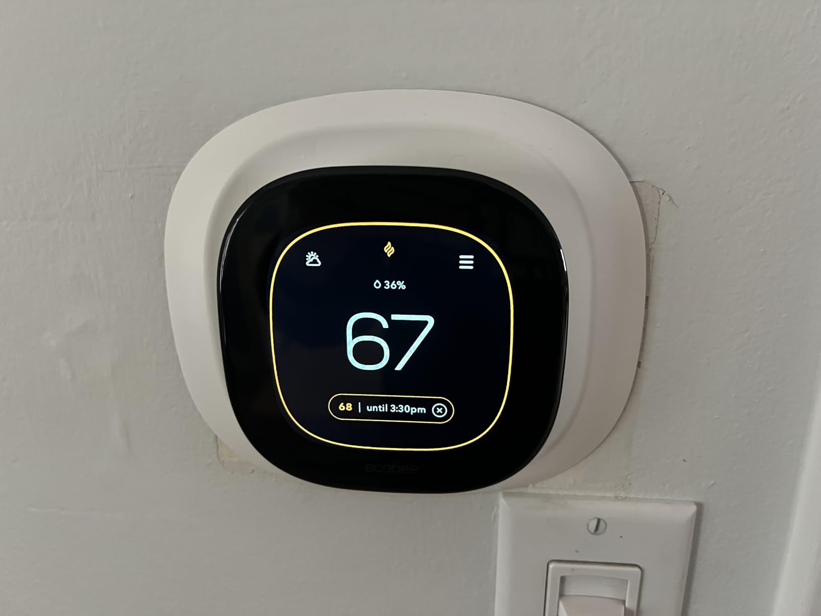 ecobee Smart Thermostat Enhanced - Programmable Wifi Thermostat - Works with Siri, Alexa, Google Assistant - Energy Star Certified - Smart Home - Customer Photo 1