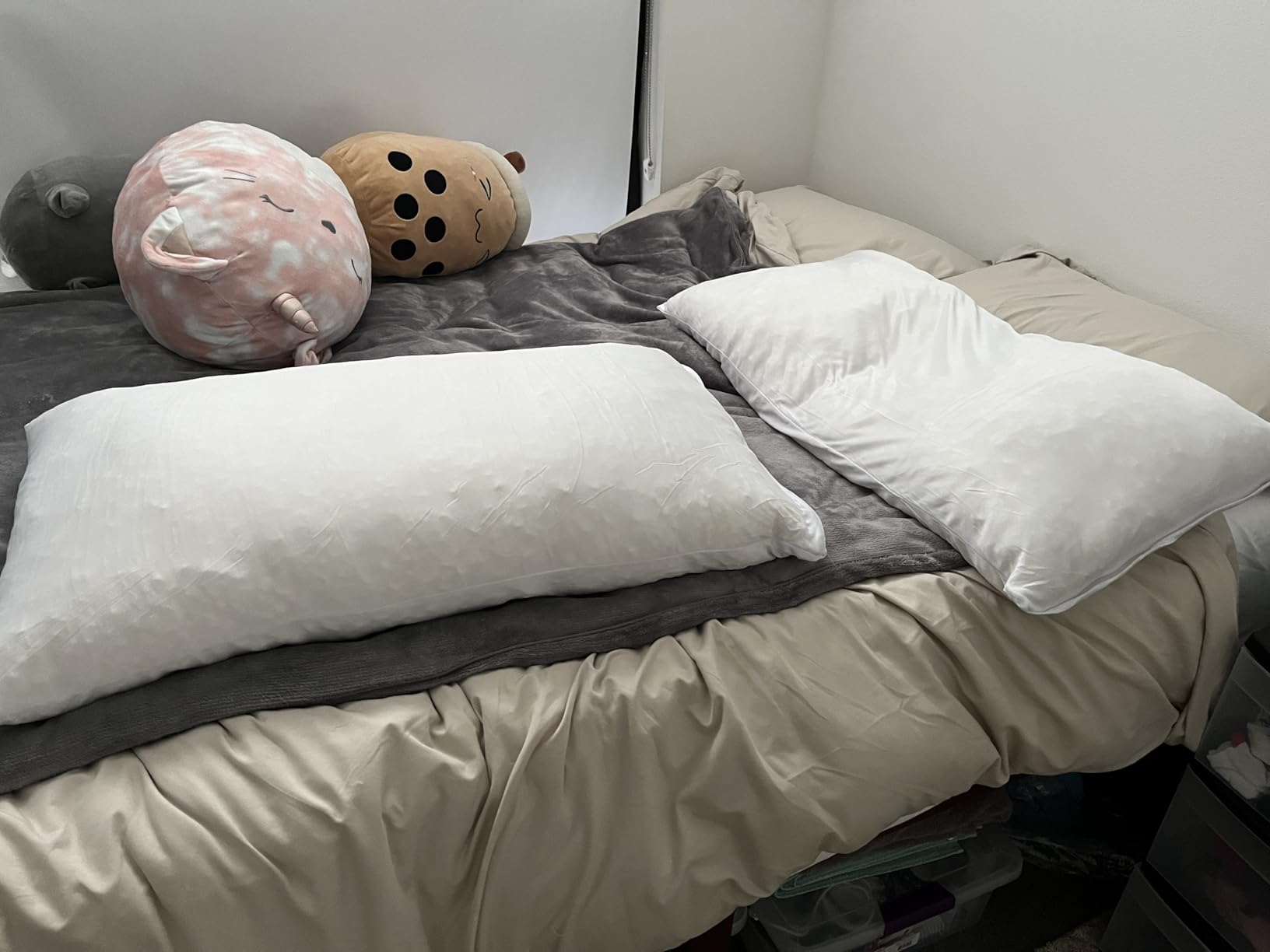 DreamyBlue Signature Pillow w/Adjustable Loft - Shredded Memory Foam Fill - Neutral Alignment for Side, Back, and Stomach Sleepers - Washable Bamboo Rayon Cover - CertiPUR-US Certified Foam (Queen) customer photo 2