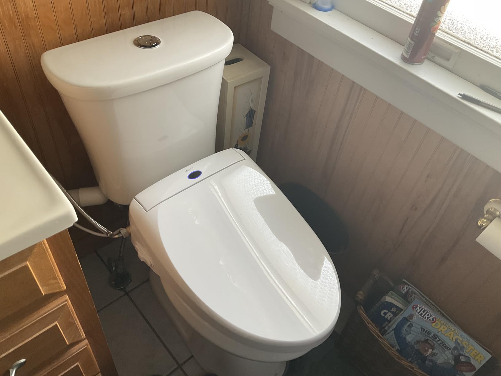 LEIVI Electric Bidet Toilet Seat with Wireless Remote and Side Panel, Multiple Spray Modes, Adjustable Heated Seat, Warm Water and Air Dryer, Auto LED Nightlight, Elongated - Customer Photo 1