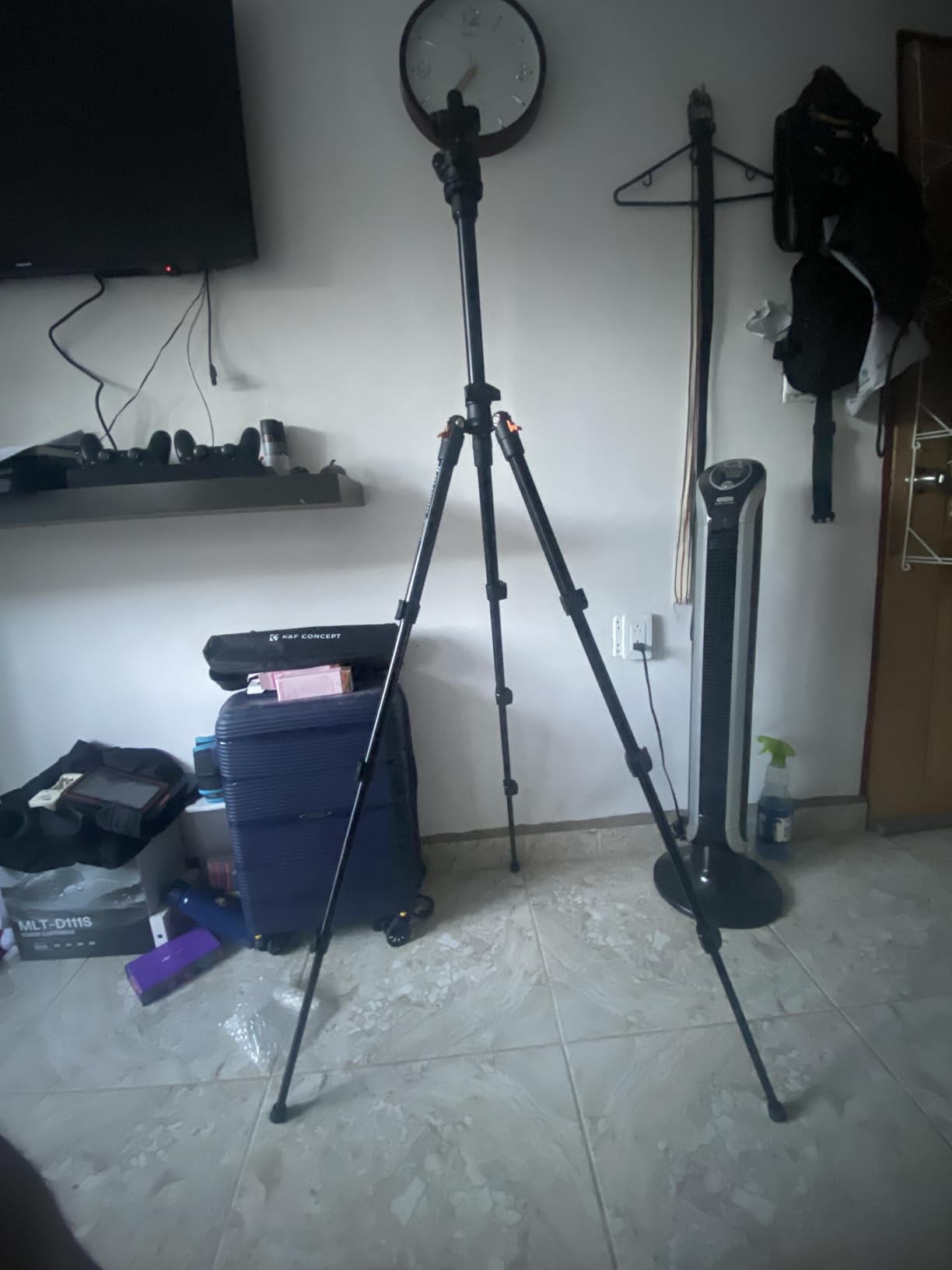 K&F CONCEPT 64 inch/163 cm Camera Tripod,Lightweight Travel Outdoor DSLR Tripods with 360 Degree Ball Head Load Capacity 17.6 lbs/8 kg,Cellphone Clip for Smartphone Live Streaming Vlog O234A1+BH-36 - Customer Photo 3