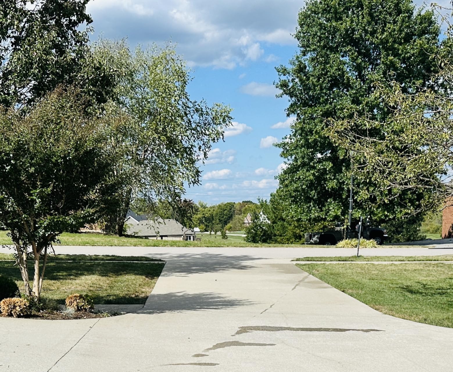 JANZ 18 inch Pressure Washer Surface Cleaner with 4 Wheels, 1/4 inch Quick Plug, Stainless Steel Housing, 2 Extension Wand Attachments, 3 Spray Nozzles and 2 Replacement Nozzles, 4000 PSI - Customer Photo 1