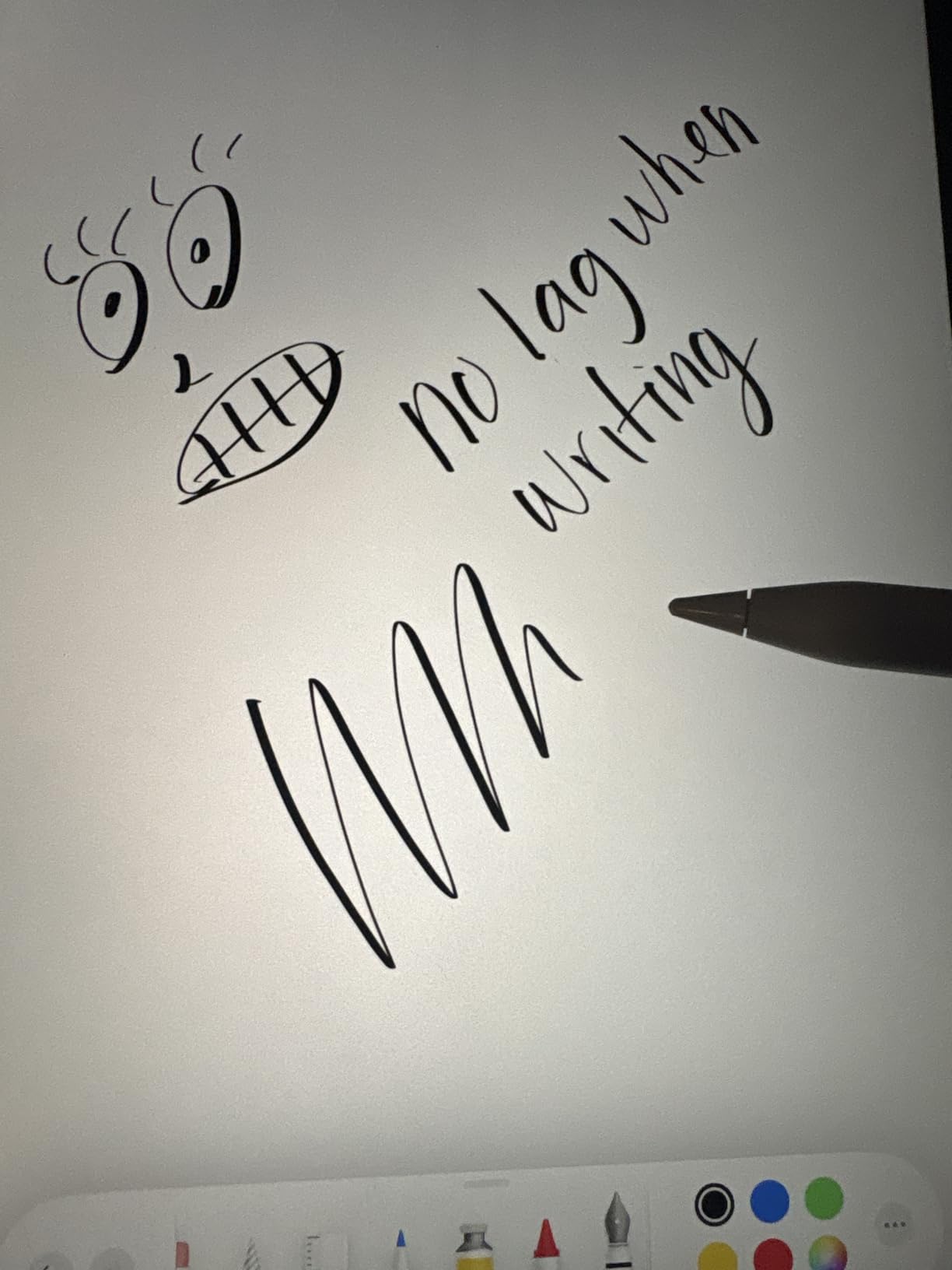 Apple Early 2022 iPad Air 5th Gen, 10.9-inch, Wi-Fi, 64GB, Space Gray (Renewed) - Customer Photo 1