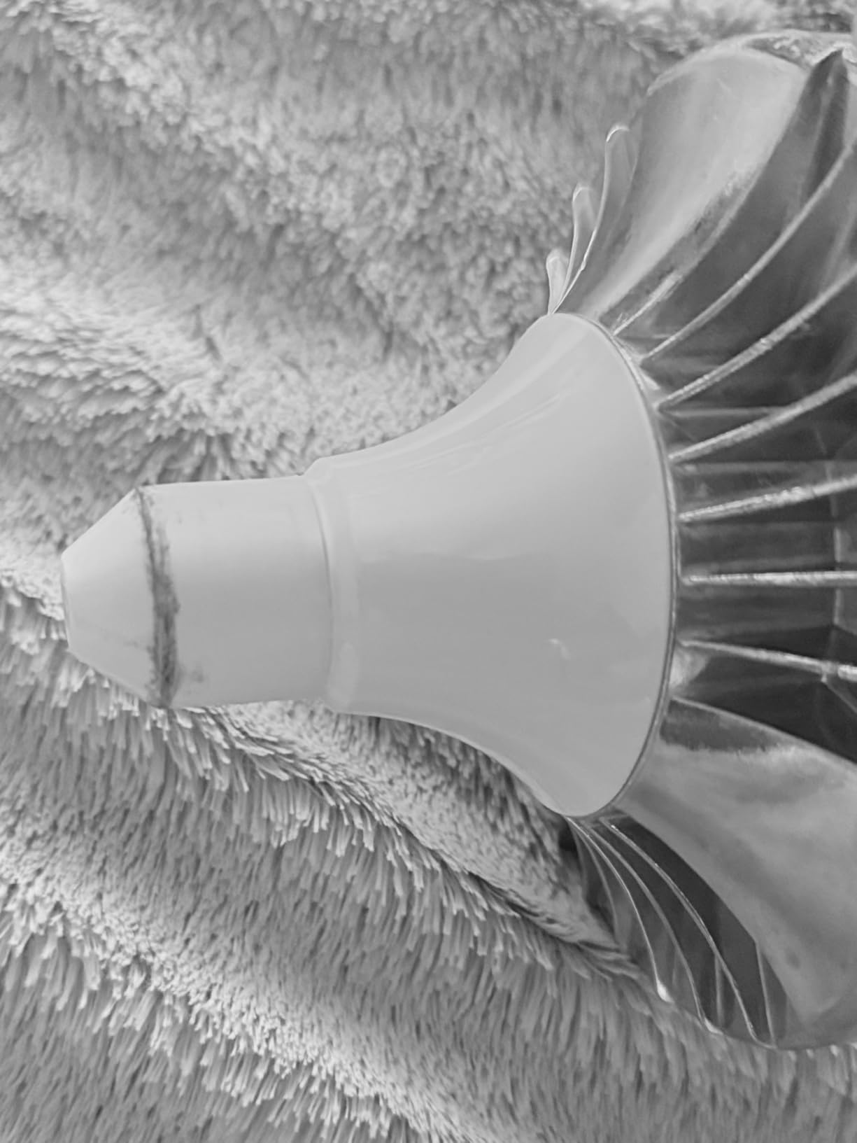 RALENO Softbox Photography Lighting Kit, 16'' x 16'' Softbox Lighting for TikTok with LED Bulb (50W | 5500K | 97 CRI | TLCI≥97), Continuous Light for Video Recording & Photography Shooting Customer Review RALENO Softbox Photography Lighting Kit, 16'' x 16'' Softbox Lighting for TikTok with LED Bulb (50W | 5500K | 97 CRI | TLCI≥97), Continuous Light for Video Recording & Photography Shooting - Customer Photo 2