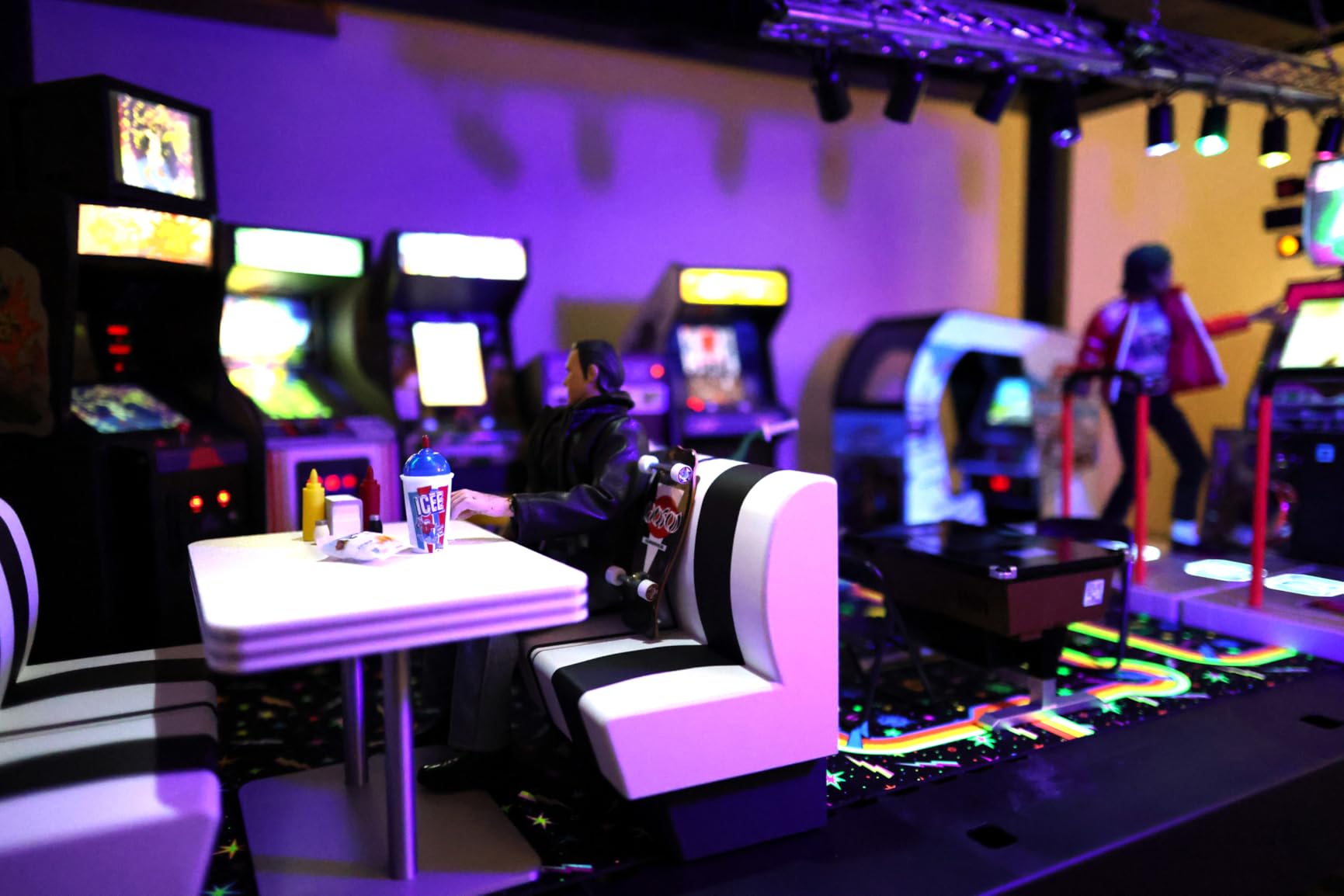 Canon RF24mm F1.8 Macro is STM Lens, Wide-Angle, Fixed Focal Length Prime Lens, Compatible with EOS R Series Mirrorless Cameras, Black - Customer Photo 2