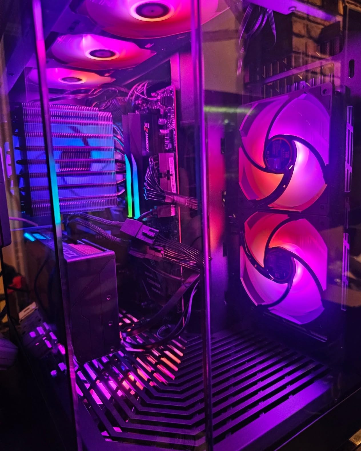 Samsung 990 Pro 1TB Gen4 NVMe SSD 7450MB/s 6900MB/s R/W 1550K/1200K IOPS 600TBW 1.5M Hrs MTBF for PS5 5yrs - Customer Photo 1