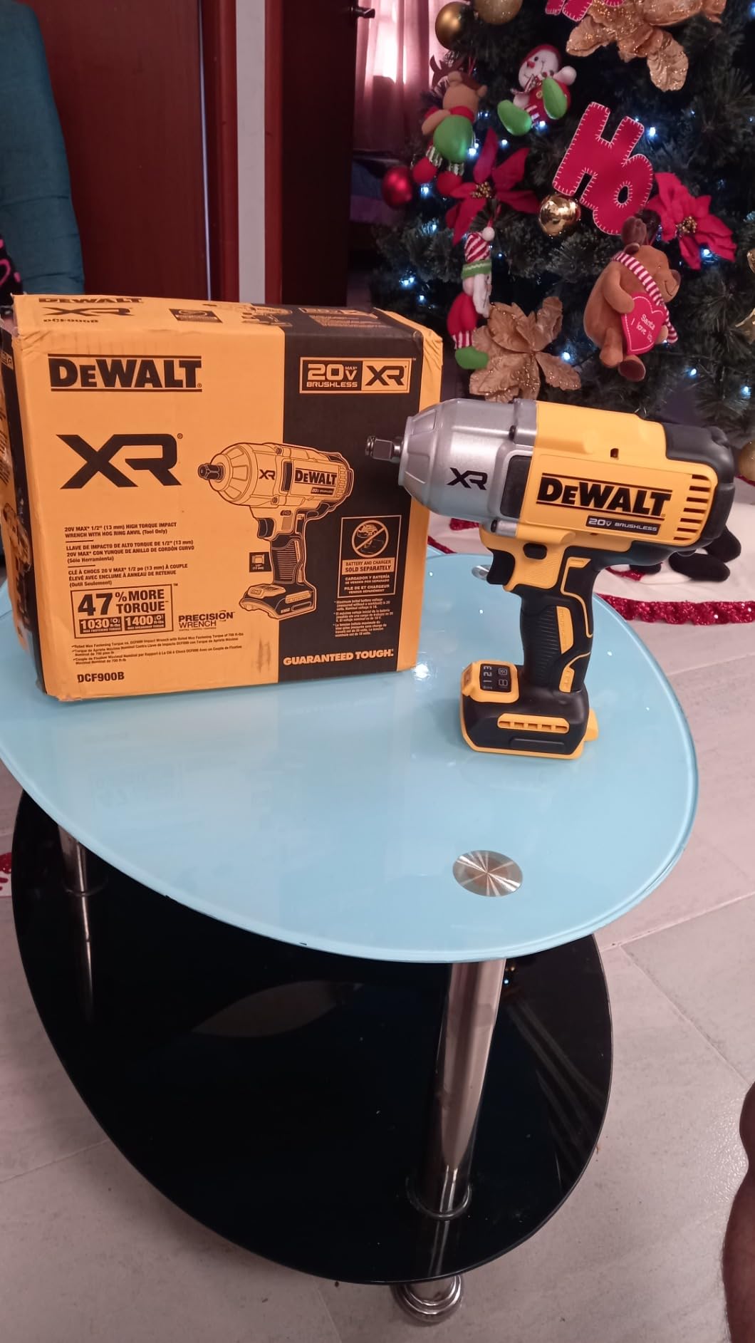 DEWALT 20V MAX Cordless Impact Wrench, 1/2 Impact Gun, 4-Speed High Torque with Hog Ring Anvil and LED Light, Brushless Motor, Precision Wrench, Tool Only (DCF900B) - Customer Photo 2