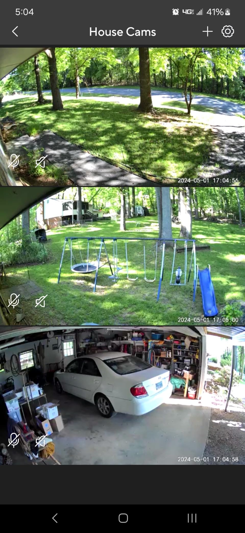 WYZE Wireless Outdoor/Indoor Battery Security Camera, 2.5K HDR Color Night Vision, Integrated Spotlight & Siren, Motion Detection, 2-Way Audio, Alexa & Google Assistant Compatible, Free Expert Support - Customer Photo 3