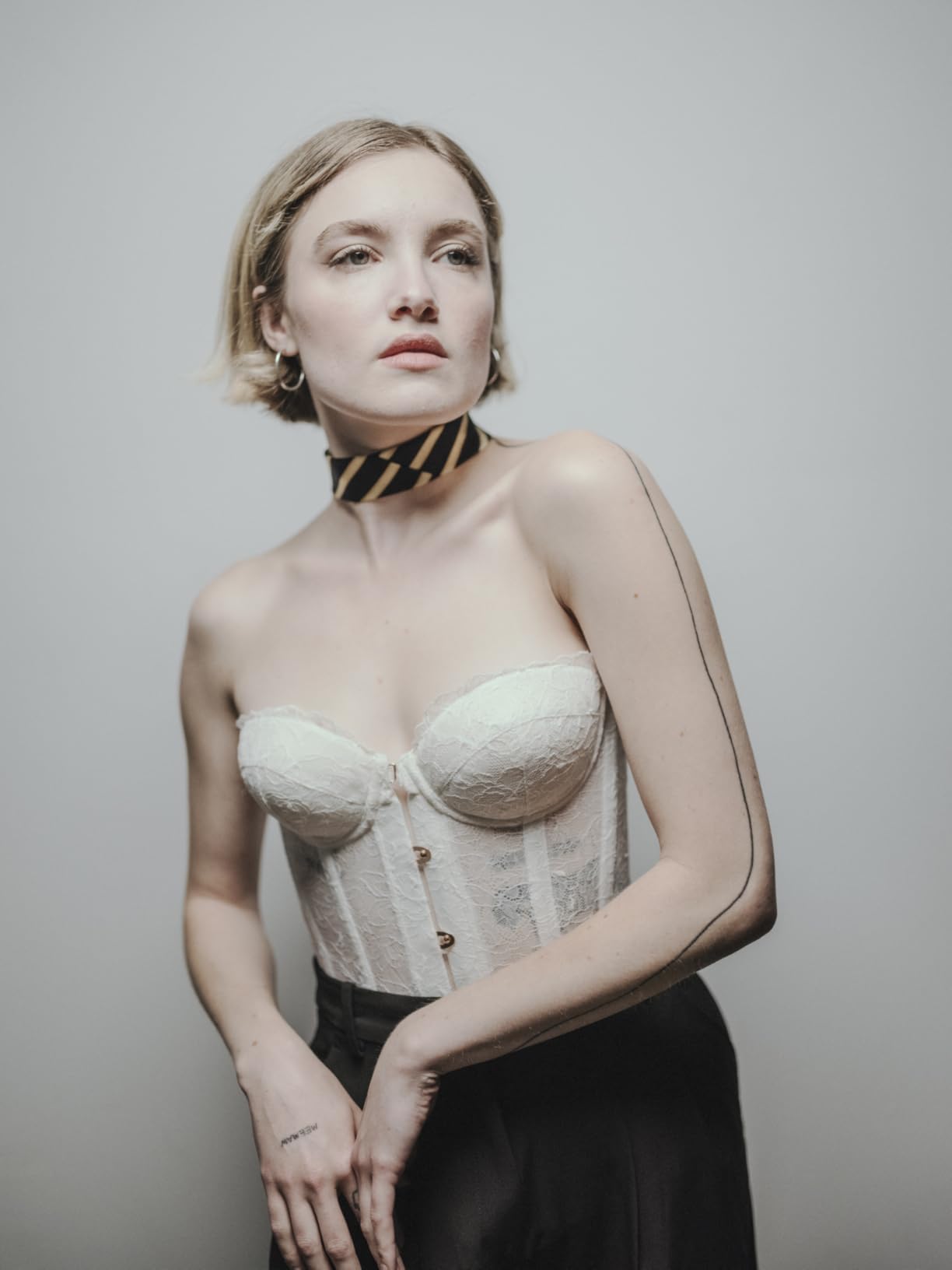 GVM 150W Video Light Kit, 2700K-7500K Continuous Lighting for Photography with Lantern Softbox&Stand, Bi-Color Studio Light Kit with Bluetooth Control, CRI 97+ 8 Scene Lights for Live Streaming White Customer Review GVM 150W Video Light Kit, 2700K-7500K Continuous Lighting for Photography with Lantern Softbox&Stand, Bi-Color Studio Light Kit with Bluetooth Control, CRI 97+ 8 Scene Lights for Live Streaming White - Customer Photo 1