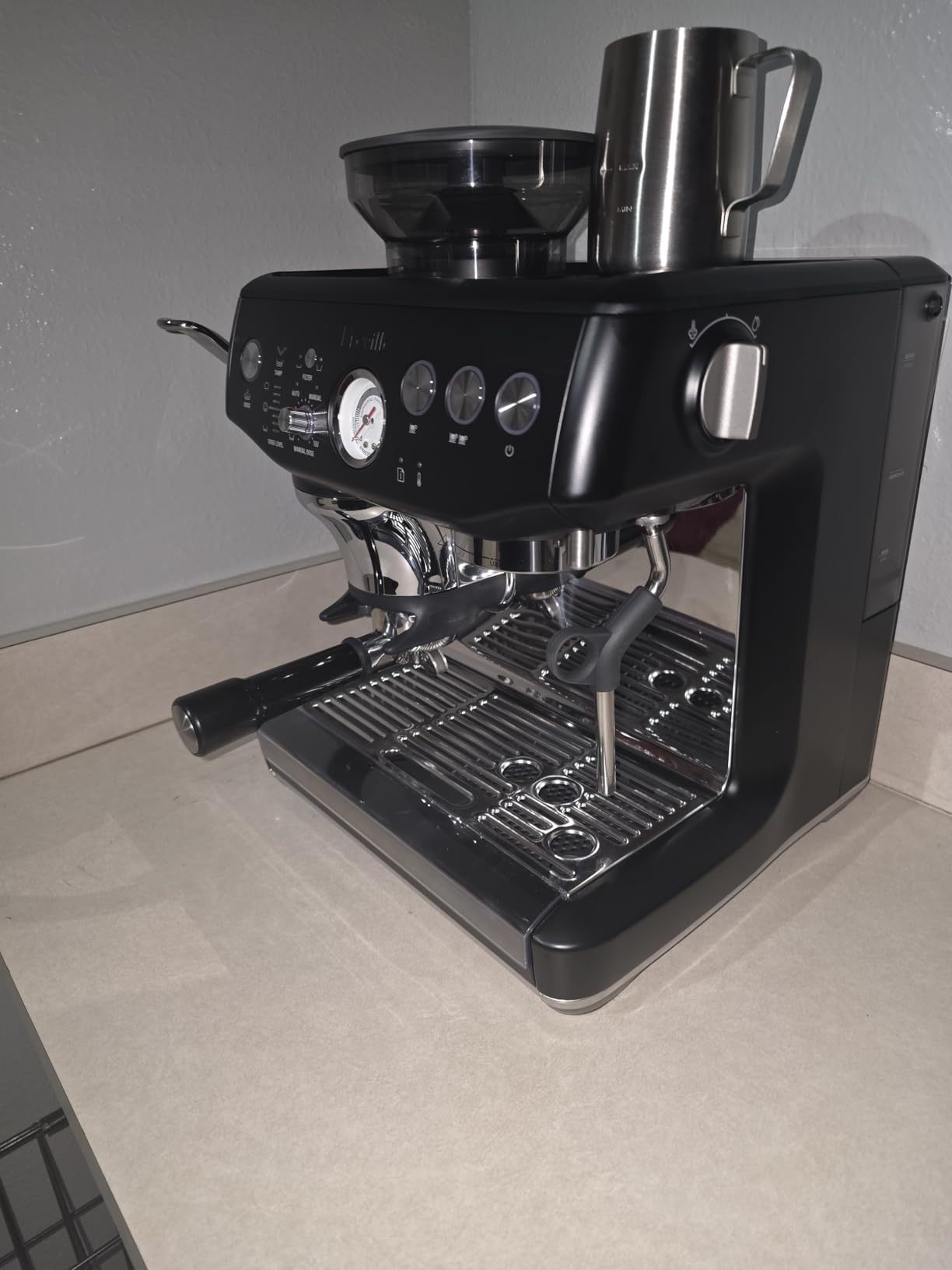 Breville Barista Express Impress Espresso Machine BES876BSS, Brushed Stainless Steel - Customer Photo 2