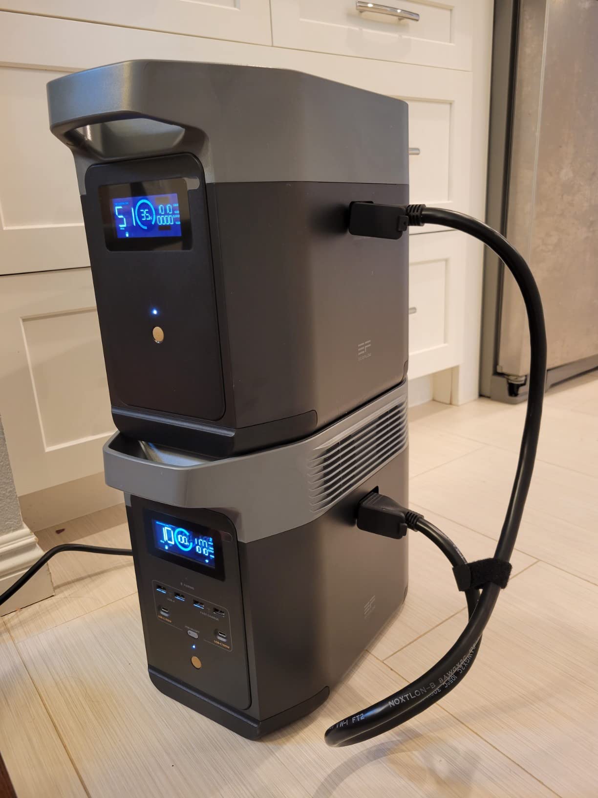 EF ECOFLOW Solar Generator DELTA 2 with 220W Solar Panel, 1024Wh LFP(LiFePO4) Battery, 1800W AC/100W USB-C Output, Fast Charging Portable Power Station for Home Backup Power, Camping & RVs - Customer Photo 2