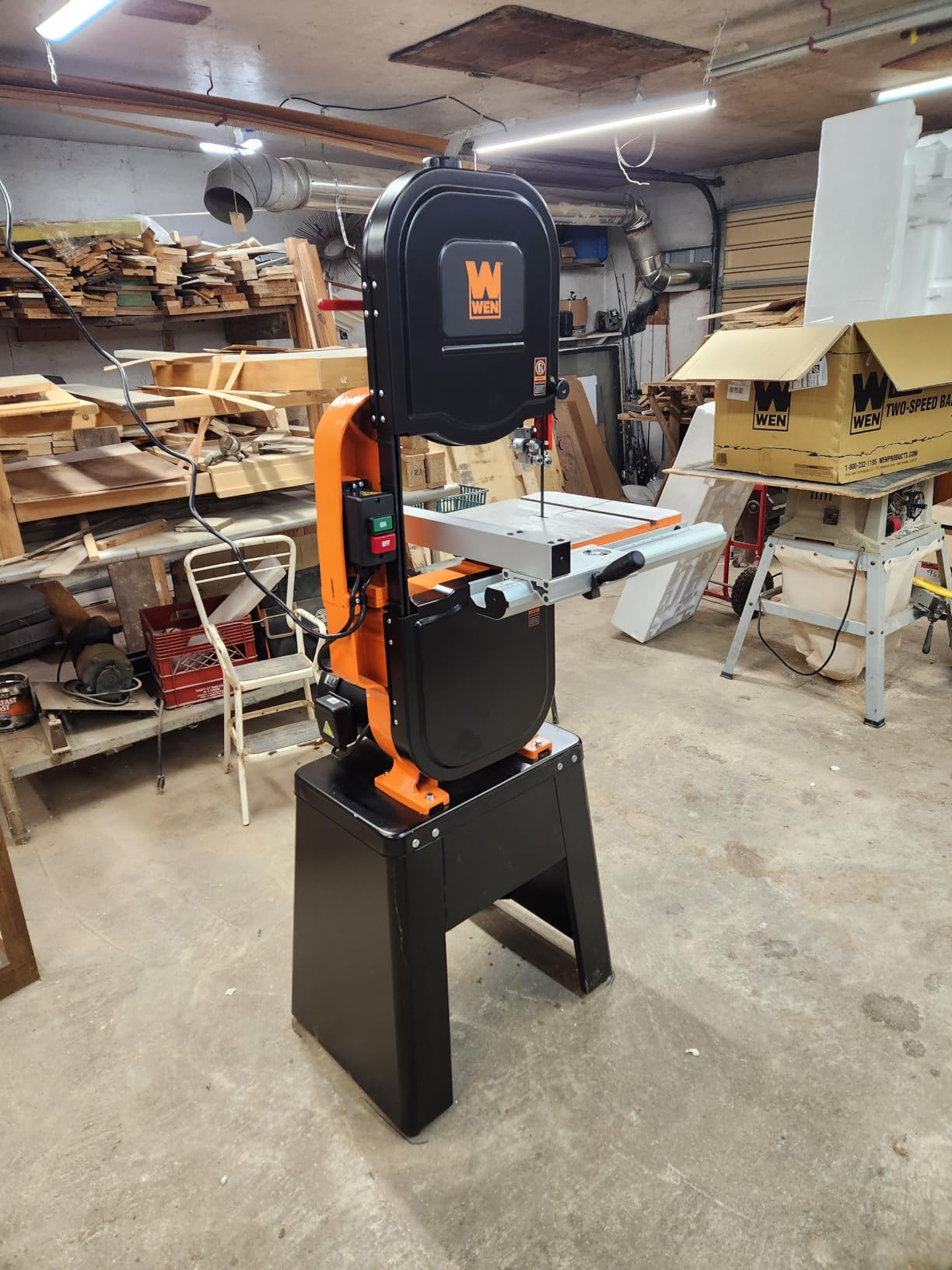 WEN Industrial Band Saw, 14-Inch, 1 HP Dual-Voltage 120V/240V, Two-Speed (BA1411) - Customer Photo 1