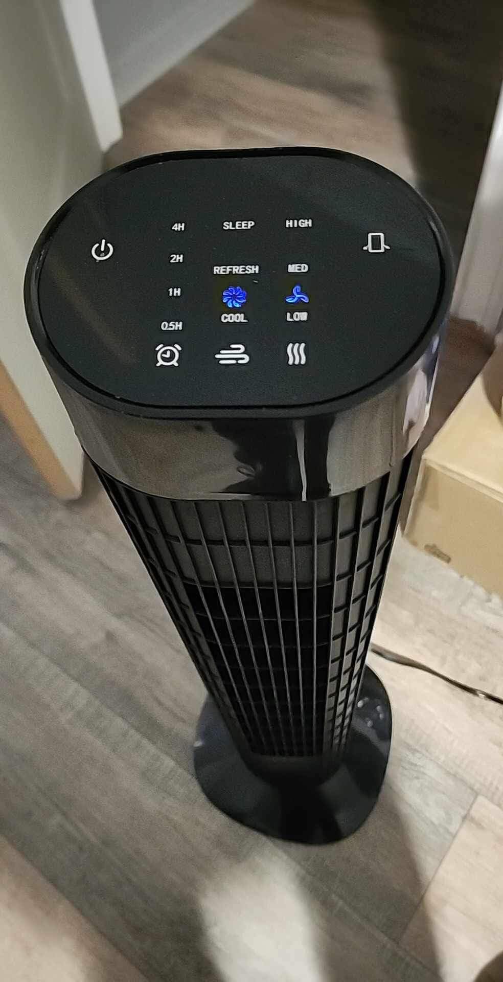 Uthfy 31 Inch Tower Fan for Bedroom, 120° Oscillating Quiet Standing Bladeless Fan With Remote, 7.5H Timer, 3 Speeds, 3 Modes, for Room, Dorm, Office, Black - Customer Photo 2