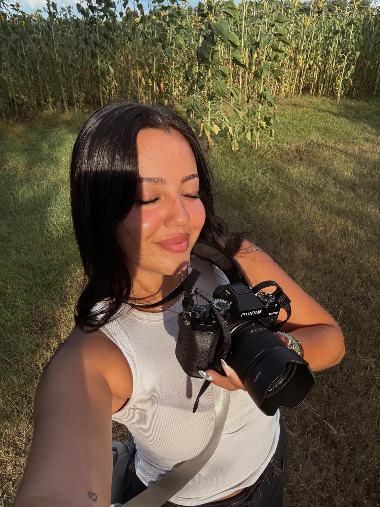 Fujifilm X-T5 Mirrorless Digital Camera - Customer Photo 1