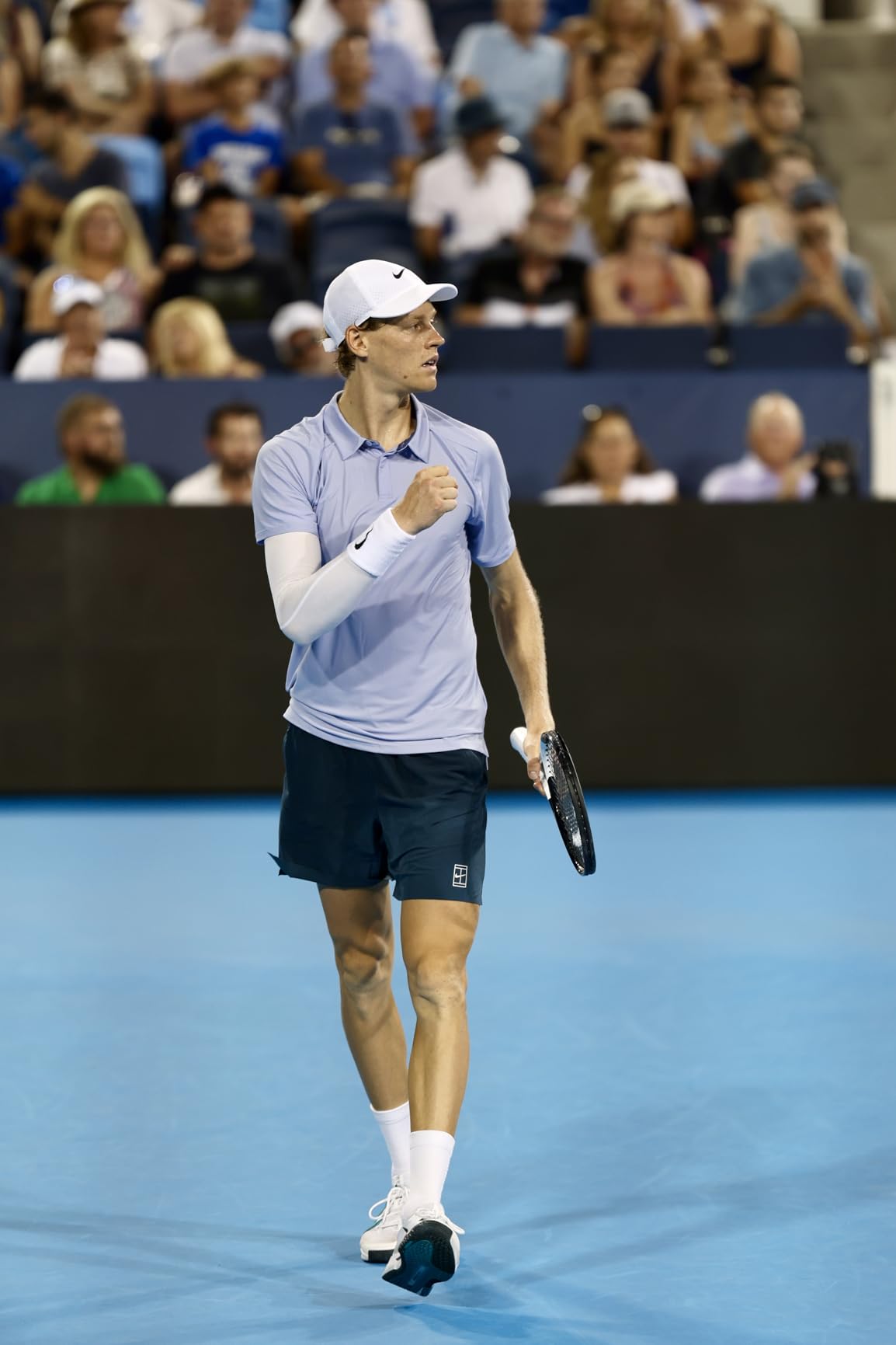 Canon RF135mm F1.8 L IS USM Lens for Canon RF Mount Mirrorless Cameras - Customer Photo 1