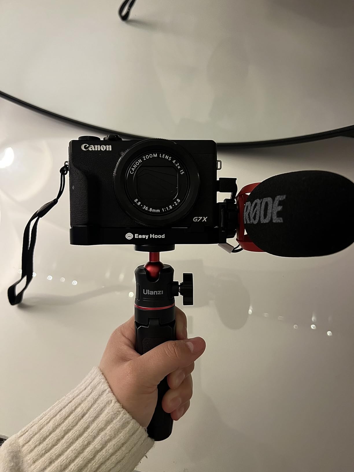 RØDE VideoMicro II Ultra-Compact On-Camera Shotgun Microphone for Recording Audio with a Camera or Mobile Device Customer Review RØDE VideoMicro II Ultra-Compact On-Camera Shotgun Microphone for Recording Audio with a Camera or Mobile Device - Customer Photo 1