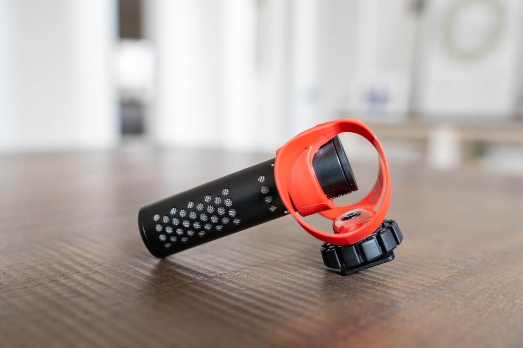 RØDE VideoMicro II Ultra-Compact On-Camera Shotgun Microphone for Recording Audio with a Camera or Mobile Device - Customer Photo 2