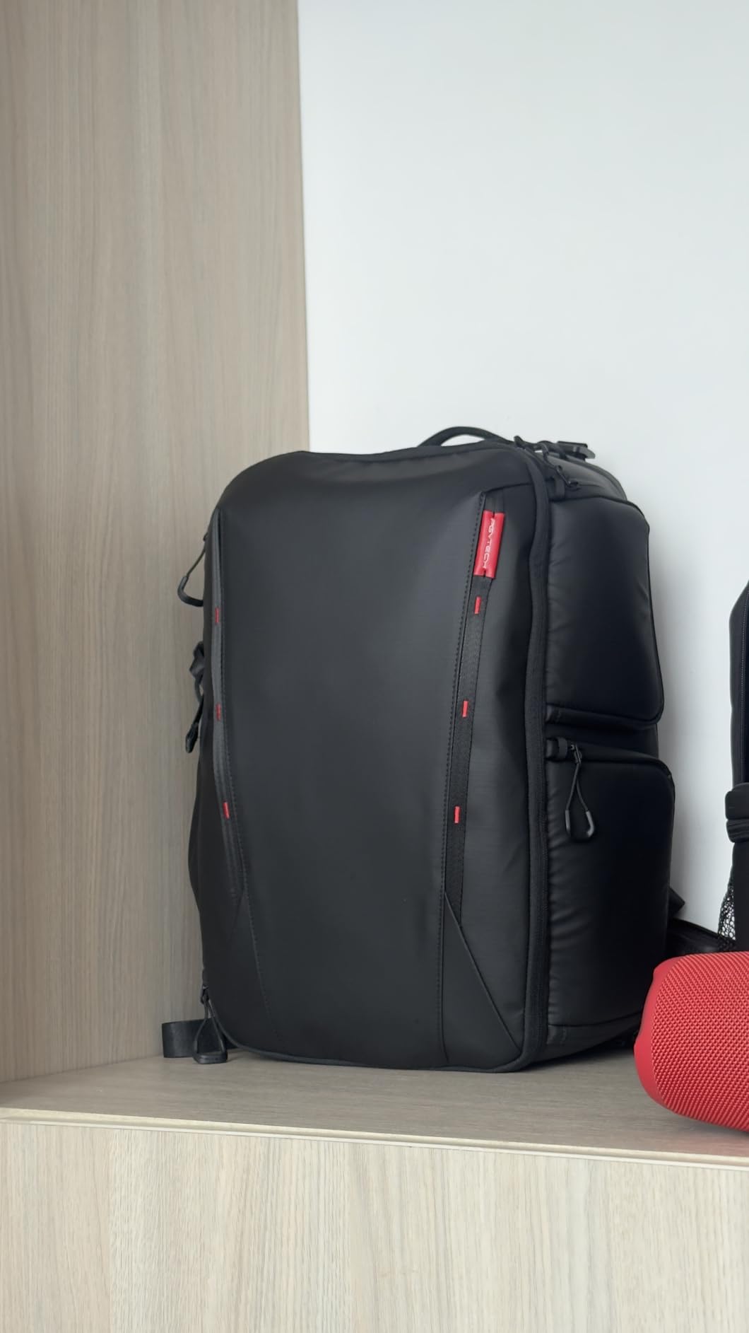 PGYTECH OneMo 2 25L-33L Camera Backpack with Shoulder Bag for Photographers, Waterproof Large Camera Bag for Canon/Nikon/Sony/dji Drone/Laptop/Tripod, Black - Customer Photo 1