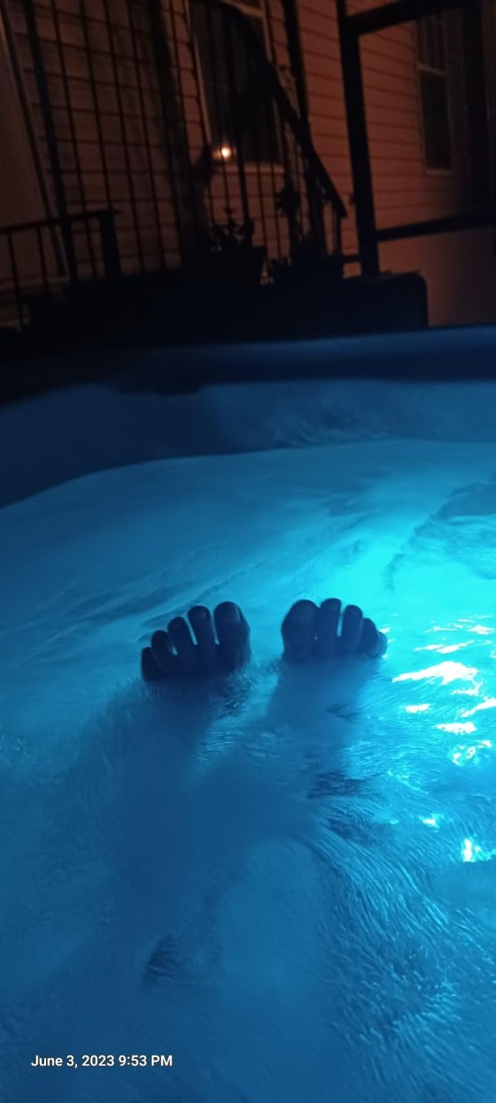 U UZOPI Pool Lights, Upgraded Rechargeable Submersible LED Lights with Remote IP68 Waterproof 16 Colors Hot Tub Underwater Pool Lights for Above Ground Inground Pool, Bath, Party, Vase 2 Pack Customer Review U UZOPI Pool Lights, Upgraded Rechargeable Submersible LED Lights with Remote IP68 Waterproof 16 Colors Hot Tub Underwater Pool Lights for Above Ground Inground Pool, Bath, Party, Vase 2 Pack - Customer Photo 4