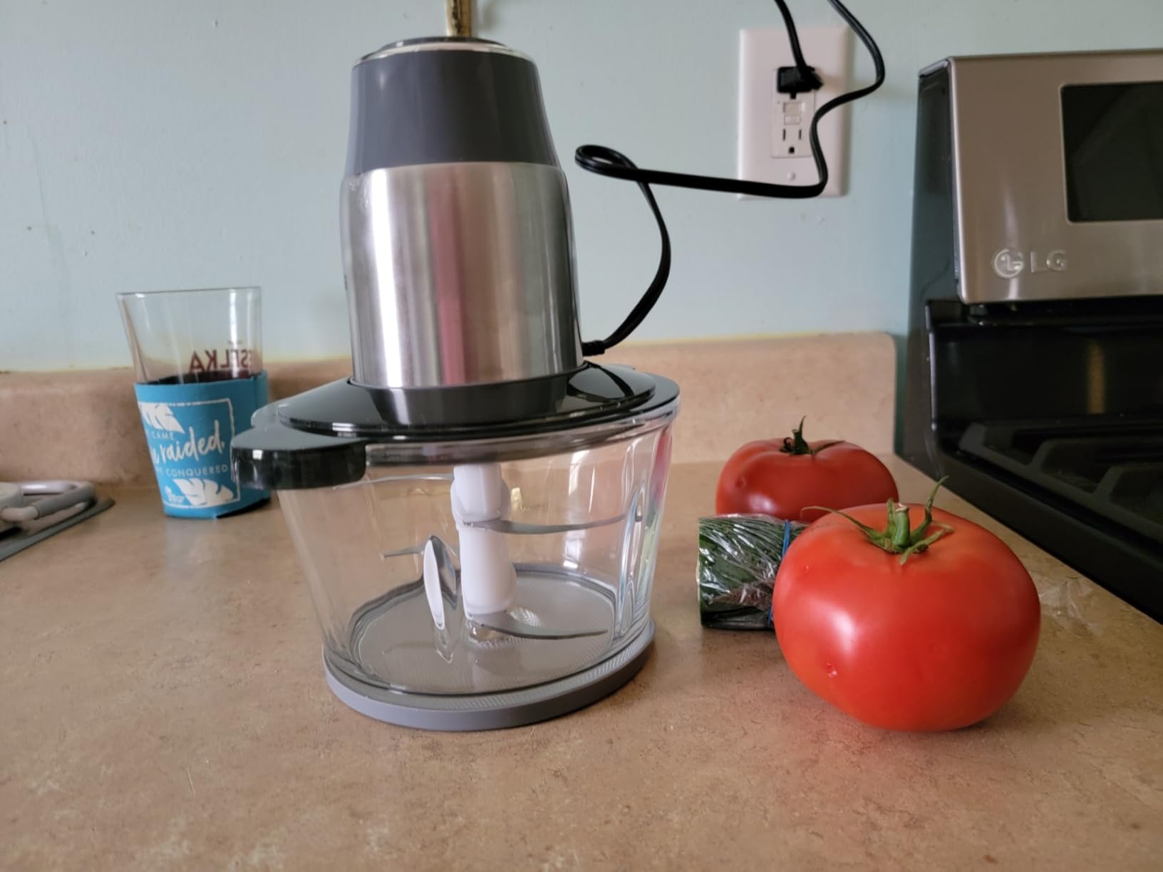 GANIZA Food Processors, Electric Food Chopper with Meat Grinder & Vegetable Chopper - 2 Bowls (8 Cup+8 Cup) with Powerful 450W Copper Motor - Includes 2 Sets of Bi-Level Blades for Fruits/Meat/Nuts - Customer Photo 2