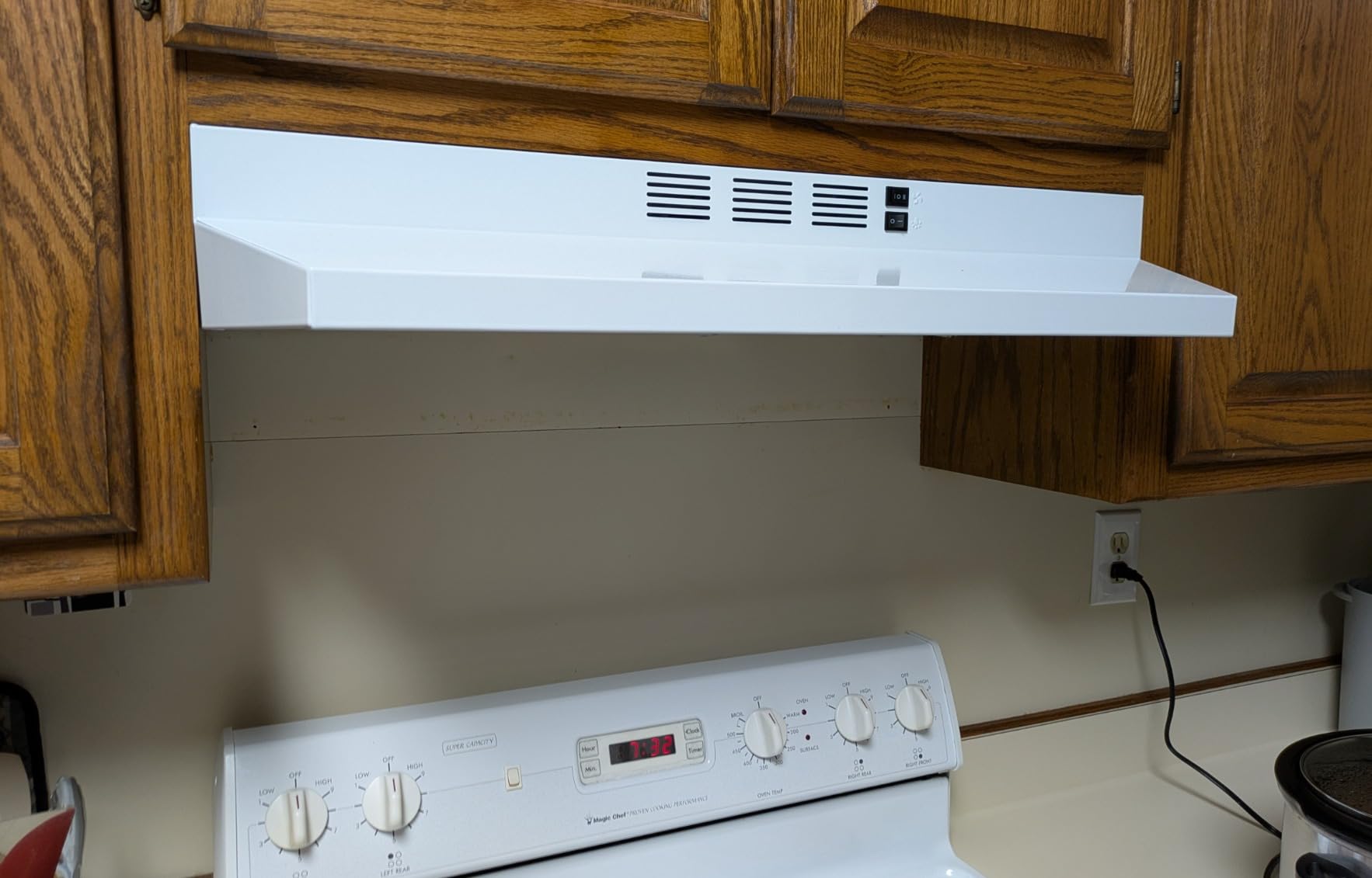 FIREGAS 30 inch Range Hood Under Cabinet, Ducted/Ductless Convertible Stainless Steel Kitchen Range Hood with Rocker Button Control, 2 Speed Exhaust Fan, 300 CFM Aluminum Filter Included - Customer Photo 2