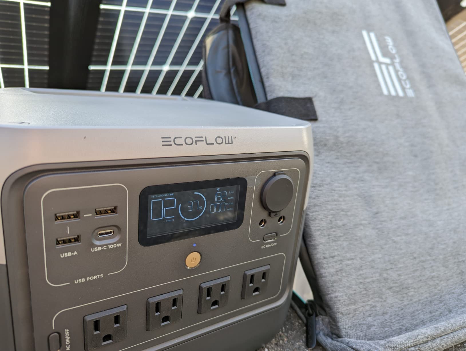EF ECOFLOW Portable Power Station RIVER 2 Pro, 768Wh LiFePO4 Battery, 70 Min Fast Charging, 4X800W (X-Boost 1600W) AC Outlets, Solar Generator for Outdoor Camping/RVs/Home Use Black - Customer Photo 2