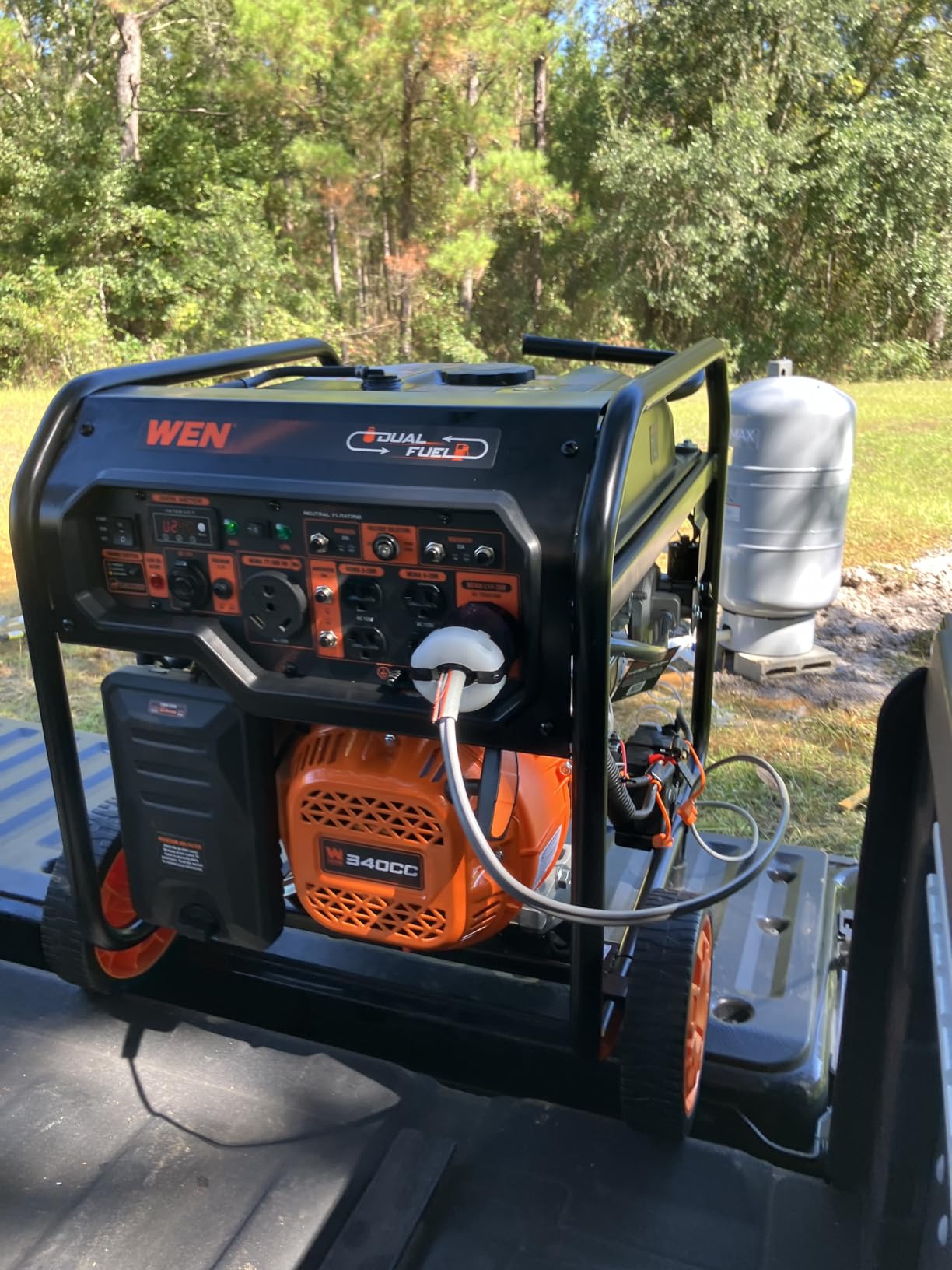 WEN 5600-Watt Portable Generator, Electric Start, 224cc, Transfer-Switch and RV-Ready with CO Shutdown Sensor (GN5602X) - Customer Photo 2