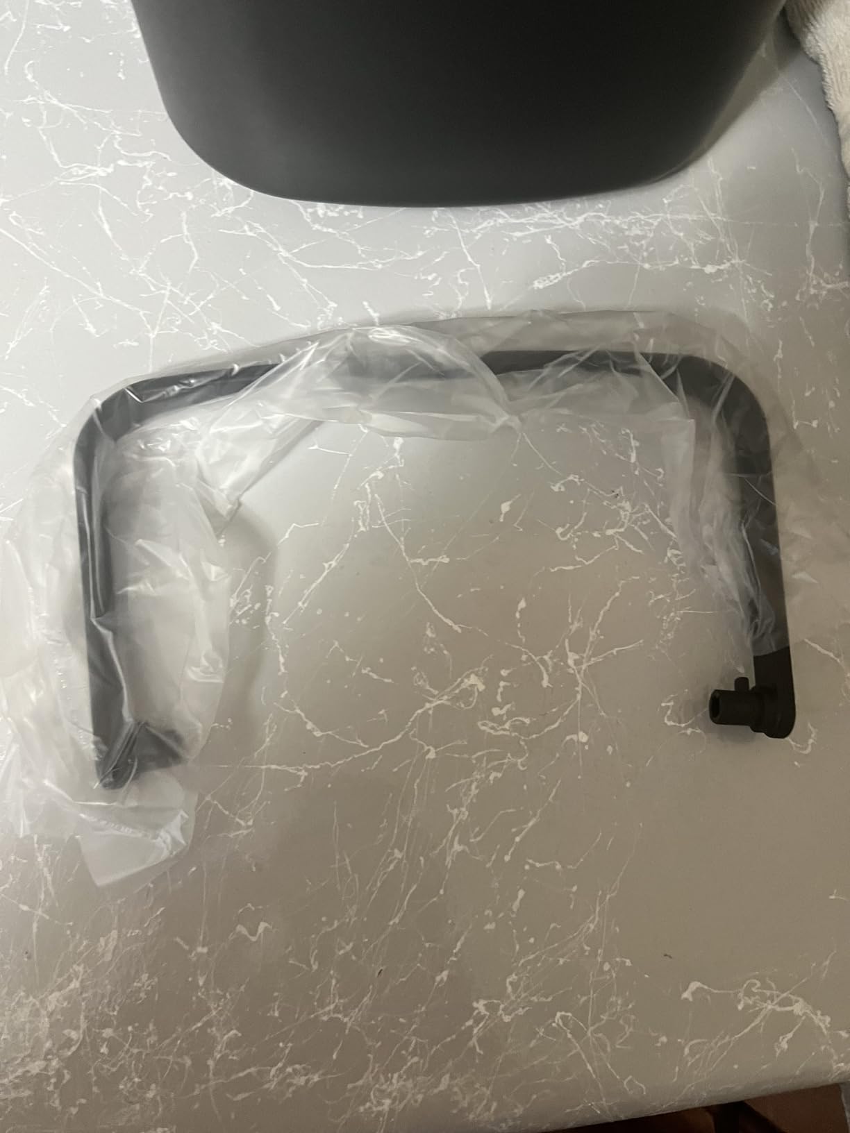 EUHOMY Countertop Ice Maker Machine with Handle, 26lbs in 24Hrs, 9 Ice Cubes Ready in 6 Mins, Auto-Cleaning Portable Ice Maker with Basket and Scoop, for Home/Kitchen/Camping/RV. (Black) - Customer Photo 1