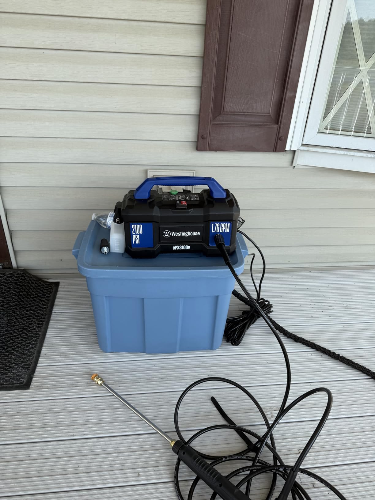 Westinghouse ePX3100v Electric Pressure Washer, 2100 Max PSI 1.76 Max GPM, Built-in Carry Handle, Detachable Foam Cannon, Pro-Style Steel Wand, 3-Nozzle Set, for Cars/Fences/Driveways/Home/Patios customer photo 2