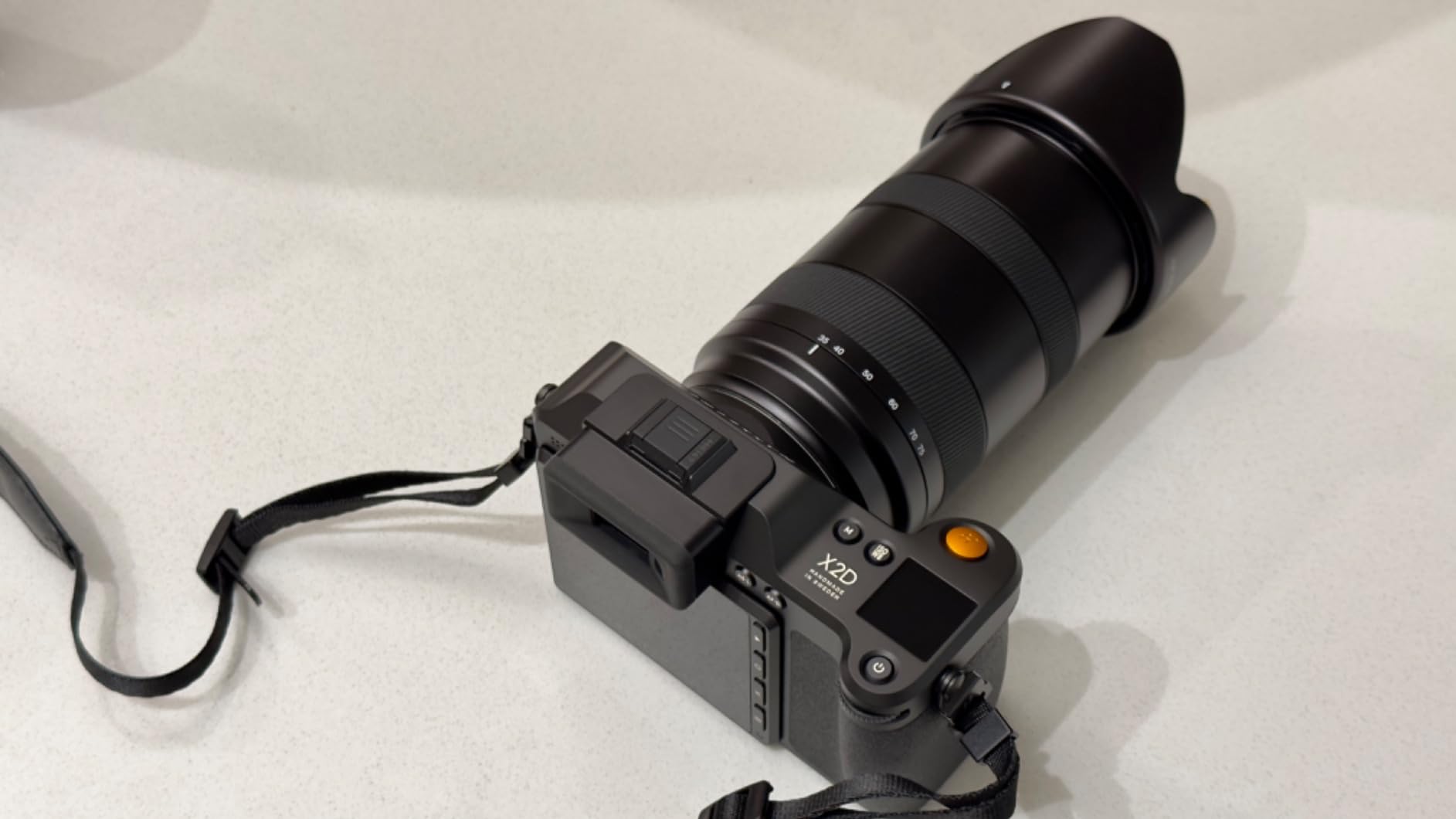 Hasselblad X2D 100C 100MP Medium Format Mirrorless Camera - Customer Photo 1