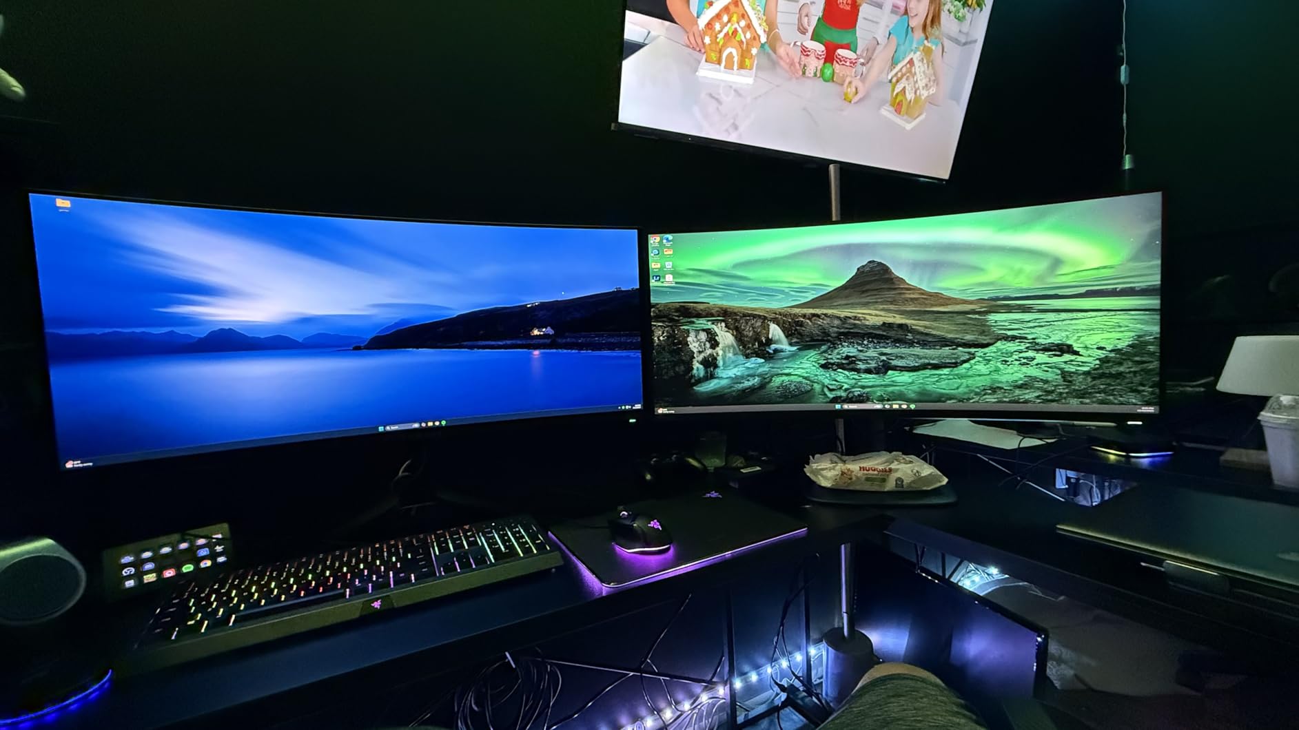 Alienware 27 4K Dual-Resolution Gaming Monitor - AW2725QF - 4K at 180Hz and FHD at 360Hz, 0.5ms GTG 1ms GTG (Extreme Mode), VESA AdaptiveSync, NVIDIA G-SYNC Compatible, HDMI/DP/USB 3.2 Gen1 - Black - Customer Photo 1