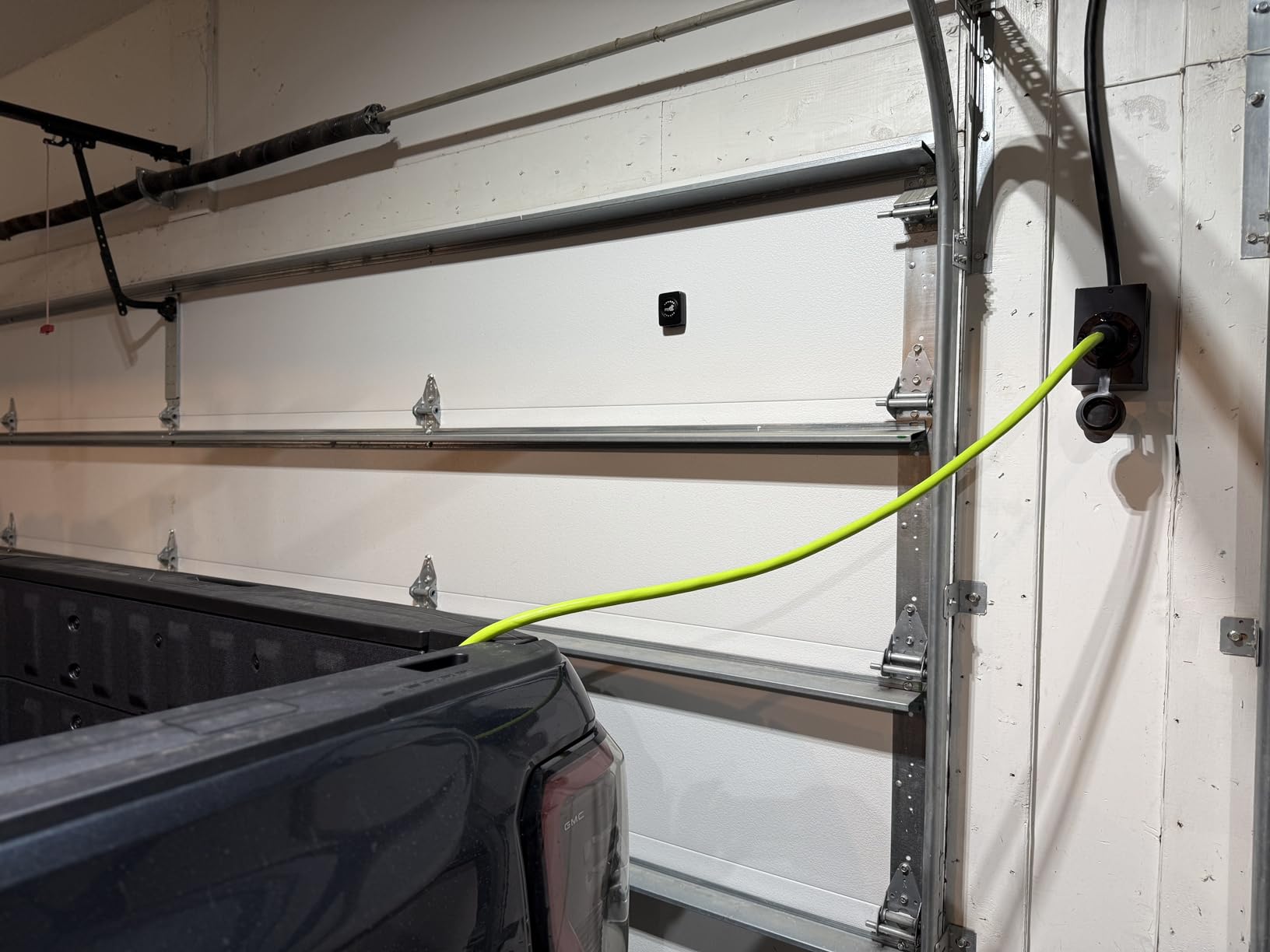 PlugSaf 25FT 30 Amp Generator Extension Cord 4 Prong, NEMA L14-30P/L14-30R 10 Gauge STW 125/250V Twist Lock Generator Cord Heavy Duty, Black ETL Listed - Customer Photo 2