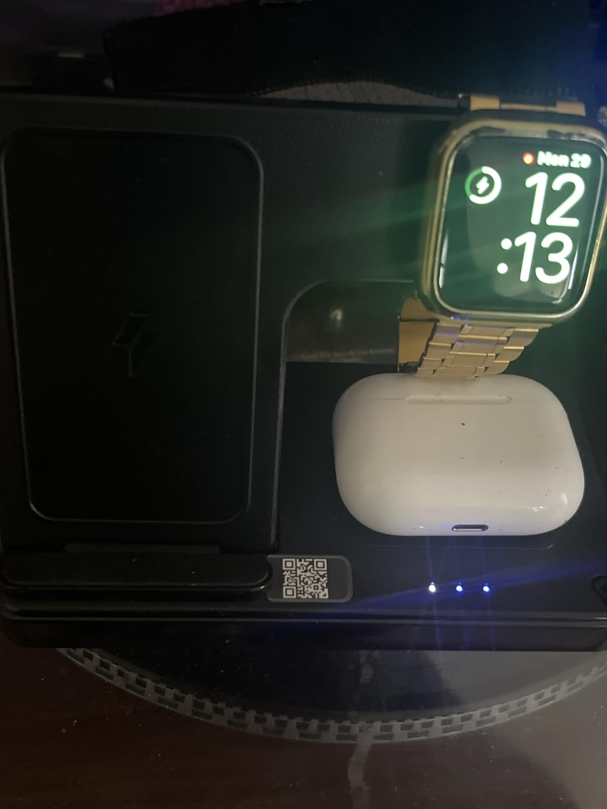 Wireless Charger iPhone Charging Station: 3 in 1 Charger Stand Multiple Devices for Apple - iPhone 17 16e 16 15 14 Pro Max 13 12 11 - Watch 10 9 8 7 6 5 4 3 2 SE and Ultra Series - Airpods 4 3 Pro - Customer Photo 1