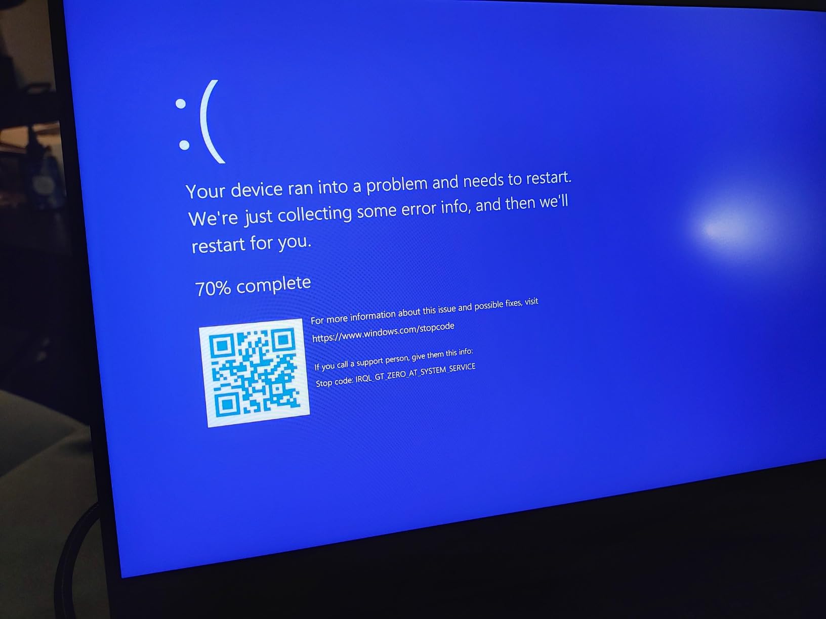 Razer Blade 14 Gaming Laptop: AMD Ryzen 9 7940HS CPU - NVIDIA GeForce RTX 4070 GPU - 14 Razer Blade 14 Gaming Laptop: AMD Ryzen 9 7940HS CPU - NVIDIA GeForce RTX 4070 GPU - 14