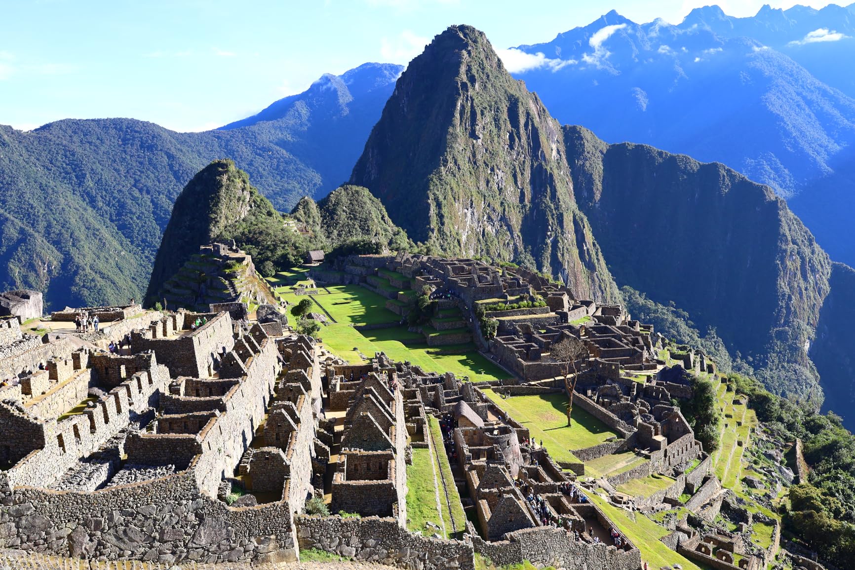 Canon RF28mm F2.8 STM Lens, RF Mount, Wide-Angle, for Full-Frame Cameras - Customer Photo 2