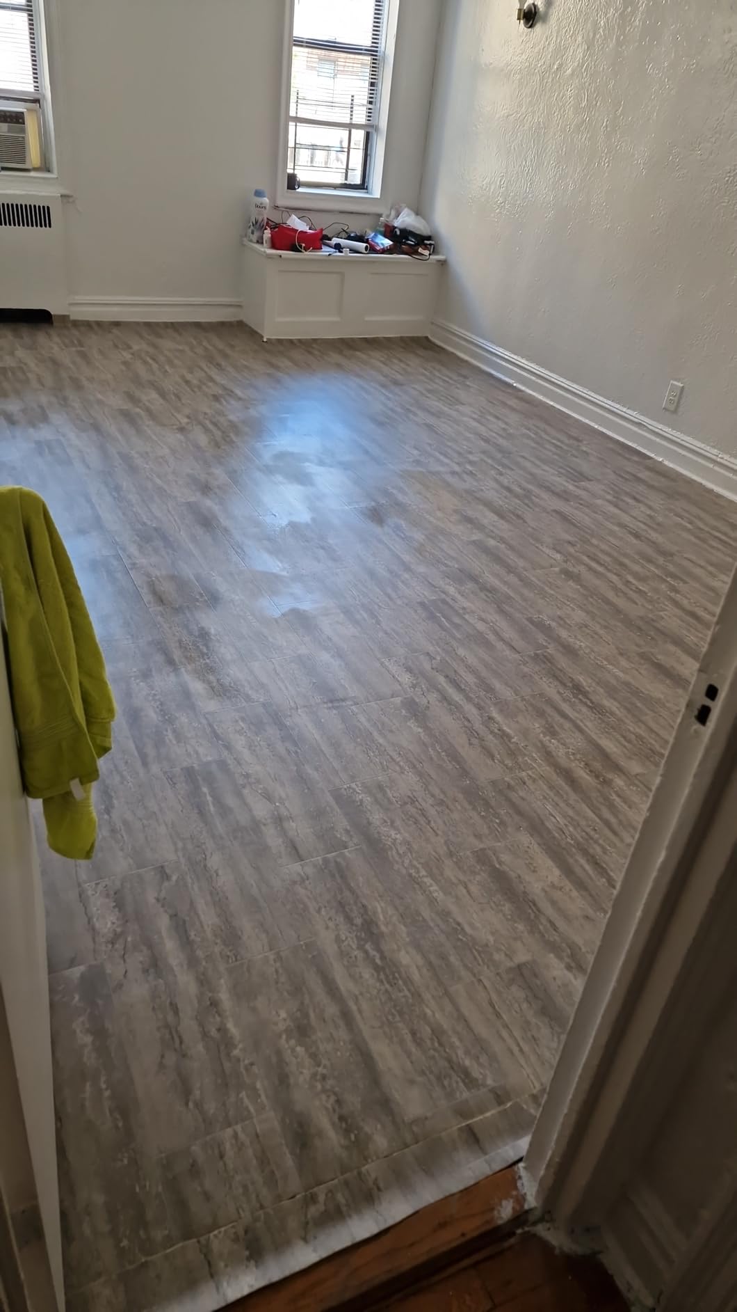 Mohawk Elite Sheet Vinyl Flooring in Winnipeg Oak | 8'6