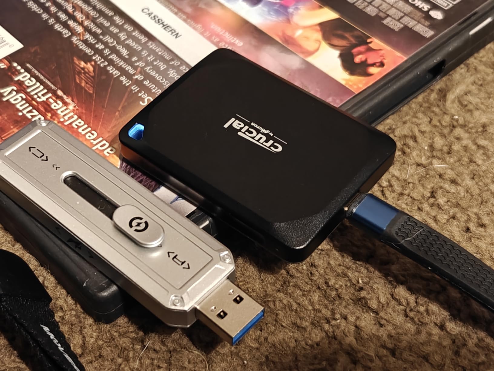 Crucial X10 Pro 1TB Portable SSD, Up to 2100MB/s Read, 2000MB/s Write, 3.2 USB-C, External Solid State Drive, Durable Storage for PC & Mac, for Professional Creators - Customer Photo 2