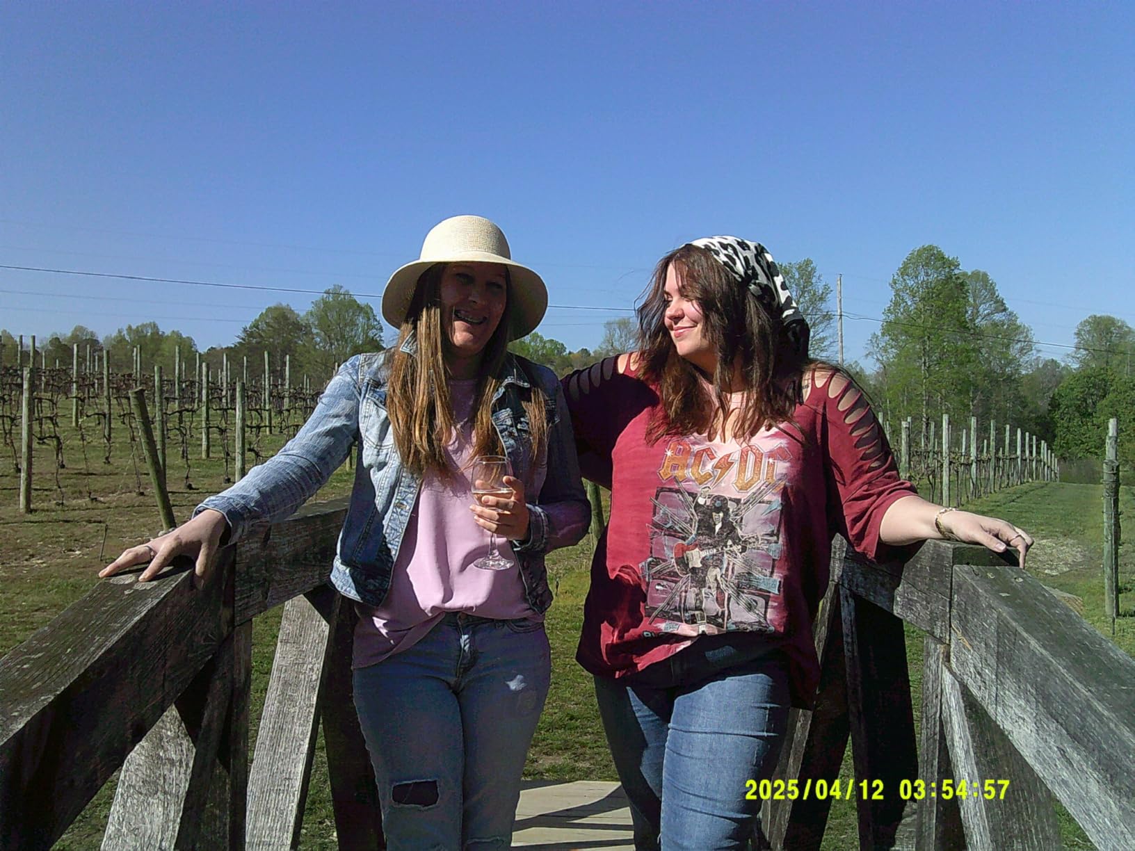 Digital Camera Case Compatible with VAHOIALD FHD 1080P/ for CAMKORY Digital Point and Shoot/for KODAK PIXPRO FZ45-BK 16MP Vlogging/for IWEUKJLO/for Nsoela, Holder for SD Card More- Black (Box Only) Customer Review Digital Camera Case Compatible with VAHOIALD FHD 1080P/ for CAMKORY Digital Point and Shoot/for KODAK PIXPRO FZ45-BK 16MP Vlogging/for IWEUKJLO/for Nsoela, Holder for SD Card More- Black (Box Only) - Customer Photo 2