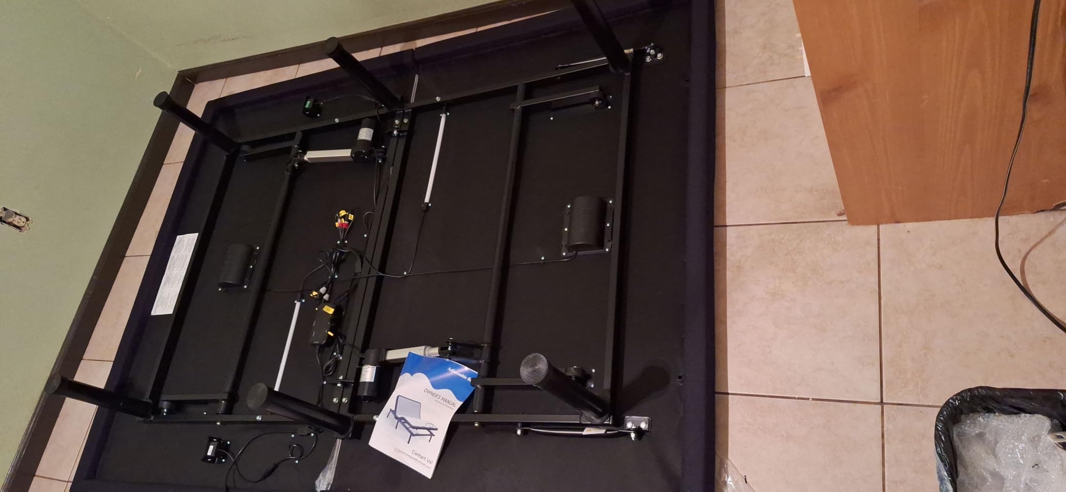 Tami Tami T600 Adjustable Bed Frame Split King Size with Remote & Massage - Syncable Electric Beds Bases, Zero Gravity, Dual Side USB, Nightlight, Quiet Motor, 5 Min Easy Assembly - Customer Photo 2