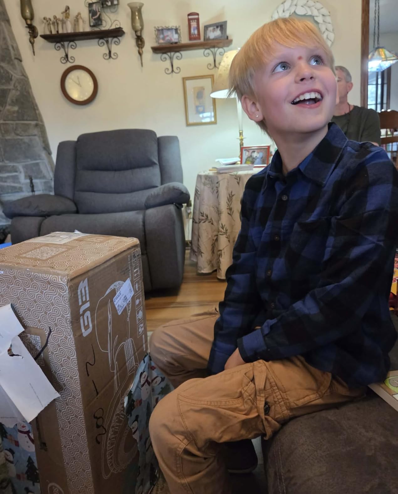 Gyroor Self Balancing Scooter New G13 All Terrain Balancing Scooter with LED Lights & 500W Motor, Self Balancing Off Road with Bluetooth for Kids ages 6-12 and Adults Customer Review Gyroor Self Balancing Scooter New G13 All Terrain Balancing Scooter with LED Lights & 500W Motor, Self Balancing Off Road with Bluetooth for Kids ages 6-12 and Adults - Customer Photo 1