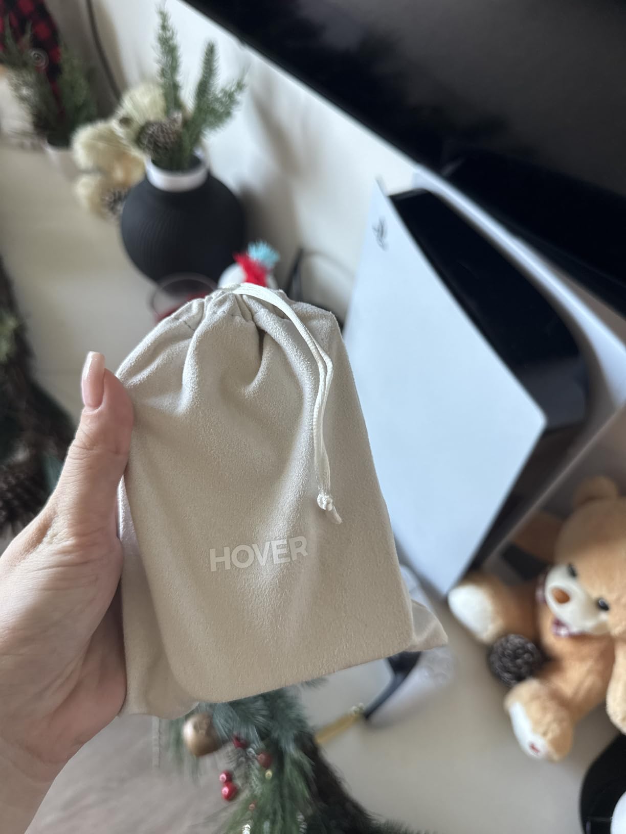 HOVERAir X1 Drone with Camera, Self-Flying Camera Drone with Follow Me Mode, Foldable Mini Drone with HDR Video Capture, Palm Takeoff, Intelligent Flight Paths, Hands-Free Control Black (Combo) Customer Review HOVERAir X1 Drone with Camera, Self-Flying Camera Drone with Follow Me Mode, Foldable Mini Drone with HDR Video Capture, Palm Takeoff, Intelligent Flight Paths, Hands-Free Control Black (Combo) - Customer Photo 3