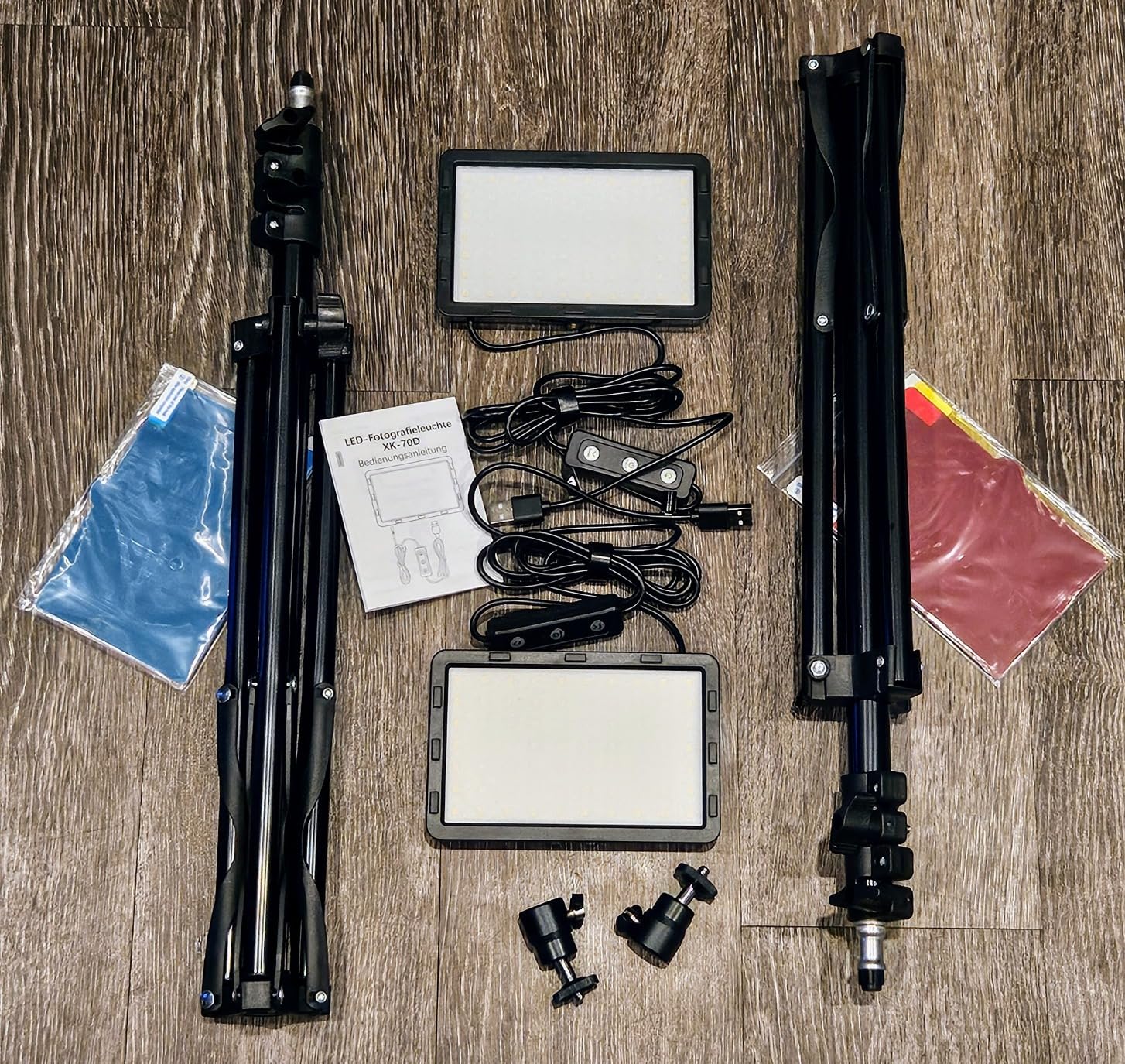 Hagibis LED Video Light Kit 2Pcs, Studio Lights 18 Color Filters for Photography Lighting with Adjustable Tripod Stand Streaming Lights for Photo Camera Recording Computer Zoom Stream TikTok YouTube - Customer Photo 2